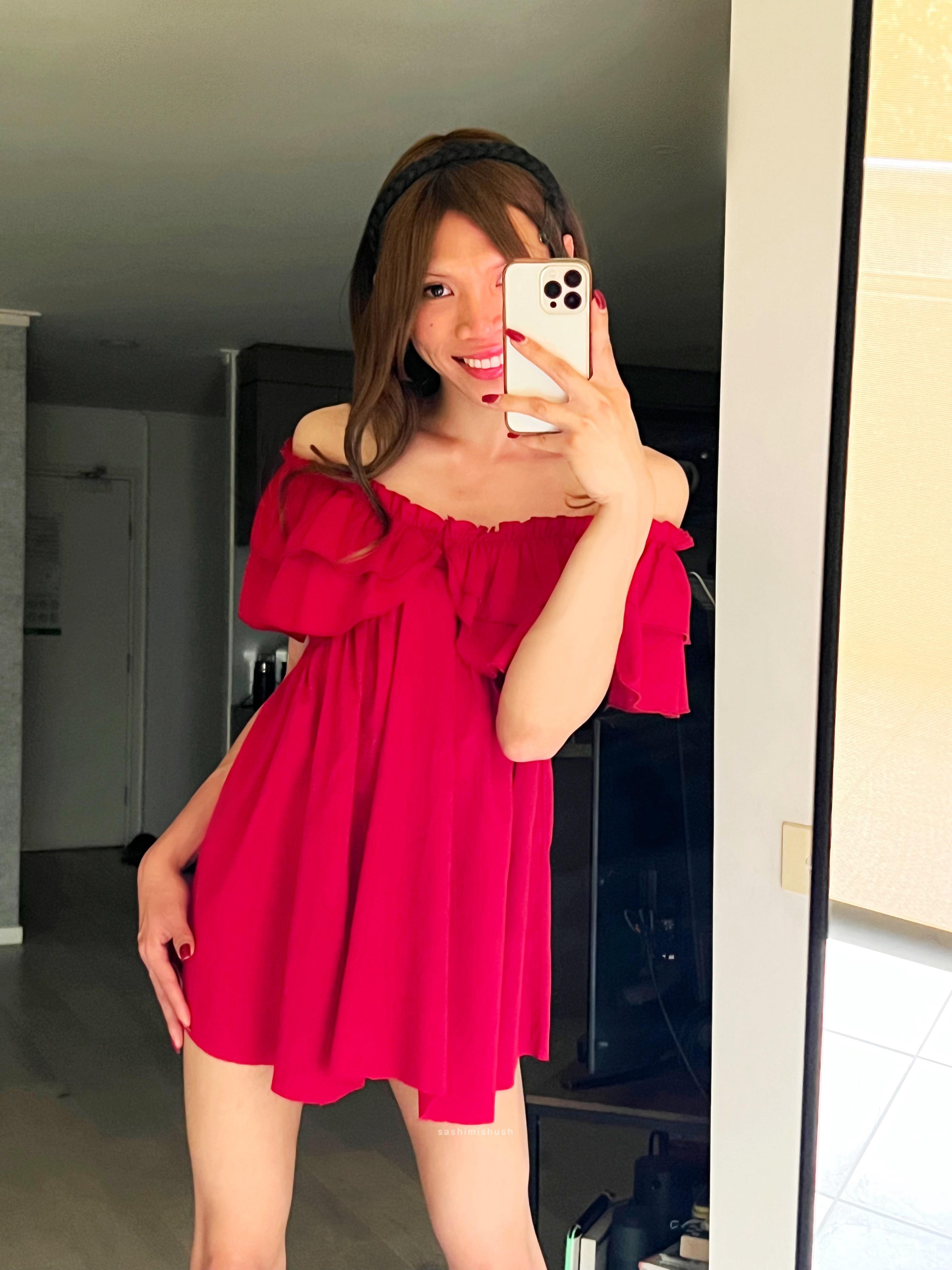 Peek a boo. 😘 : u/sashimi-shush