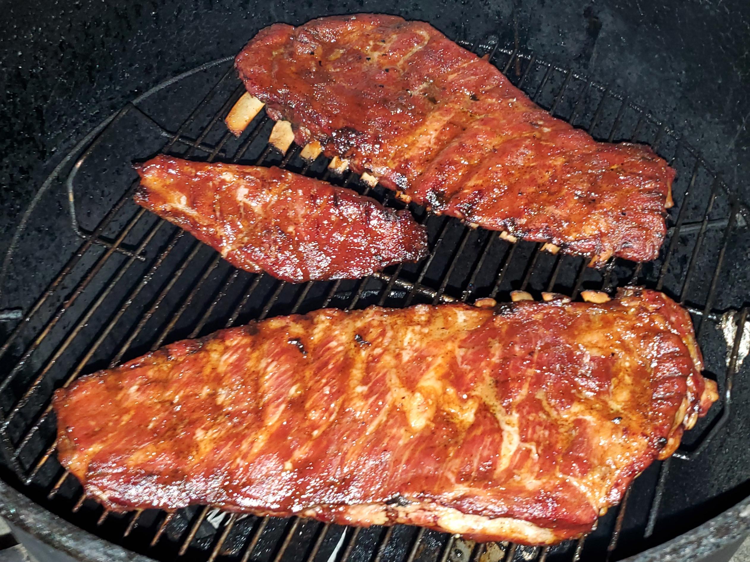 21.5 Spare Ribs on the Upright Drum, Smoked with Cherry, Apple, and Pecan Wood (hot & fast