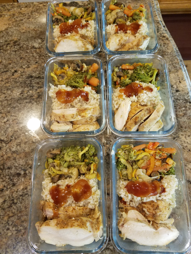 Chicken, rice, and veggies simple and tasty r/MealPrepSunday