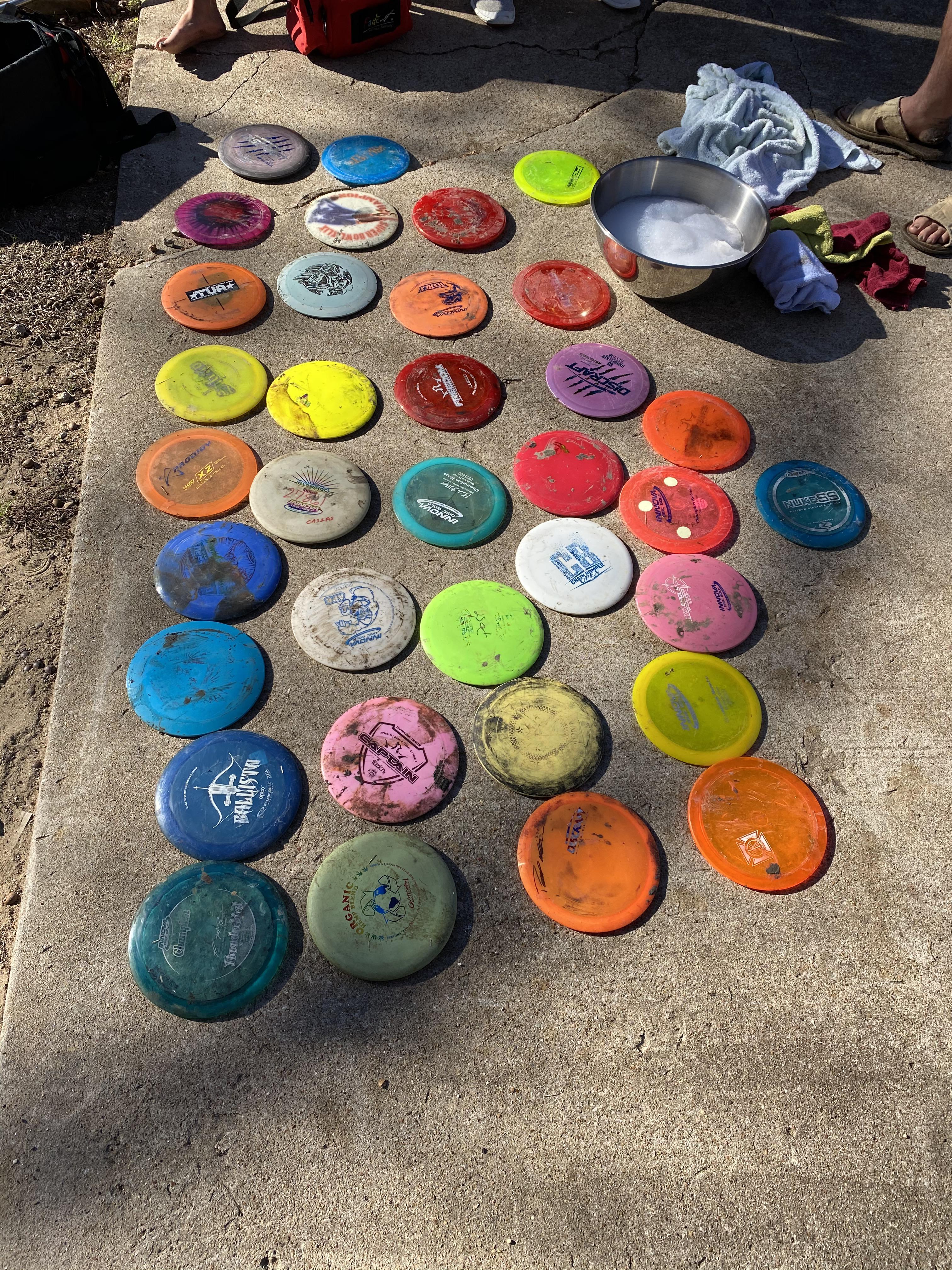 Winter in Texas Disc Diving r/discgolf