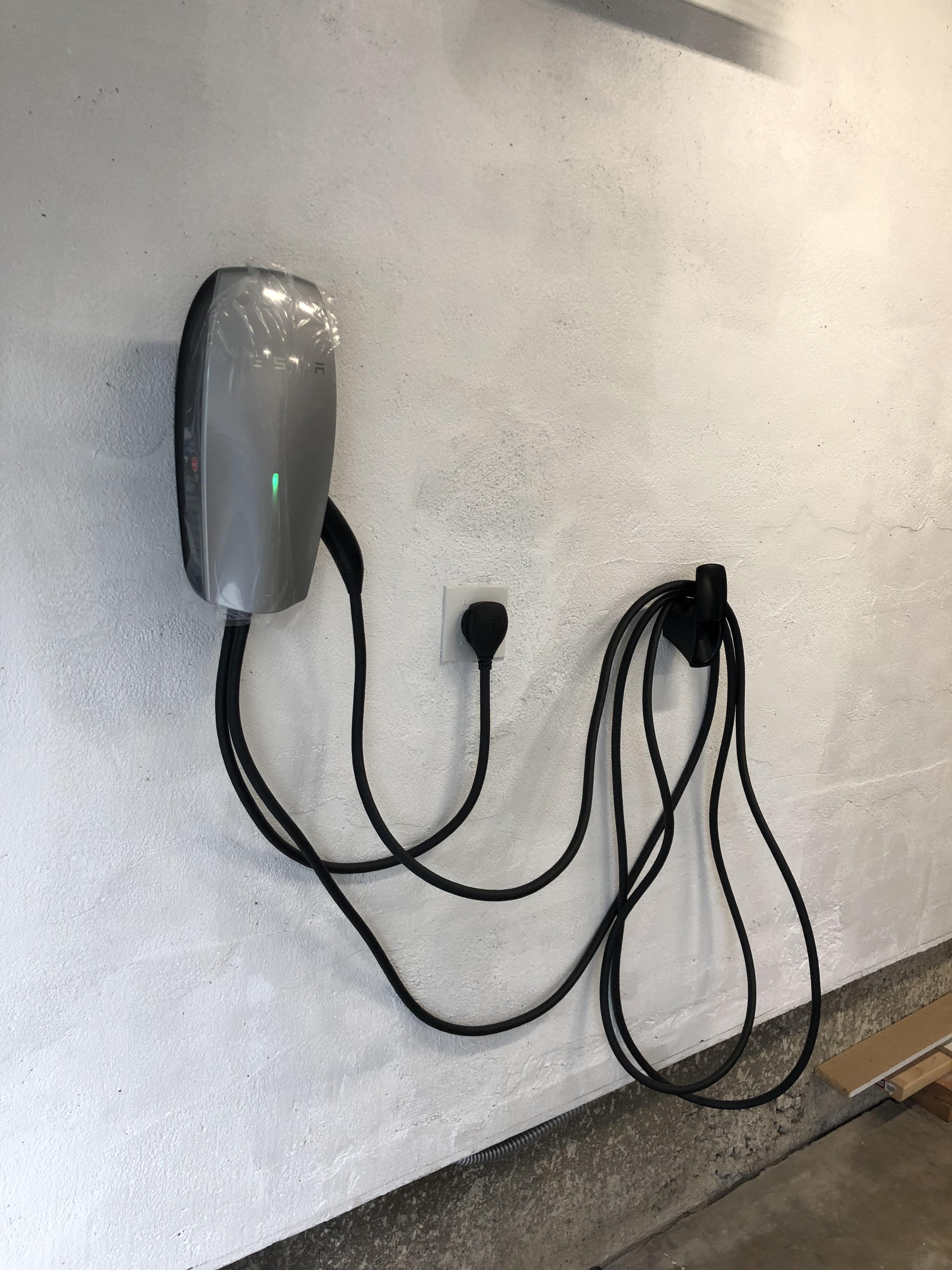Installed my new NEMA 1450 Wall Connector. 38 m/hr r/TeslaModel3