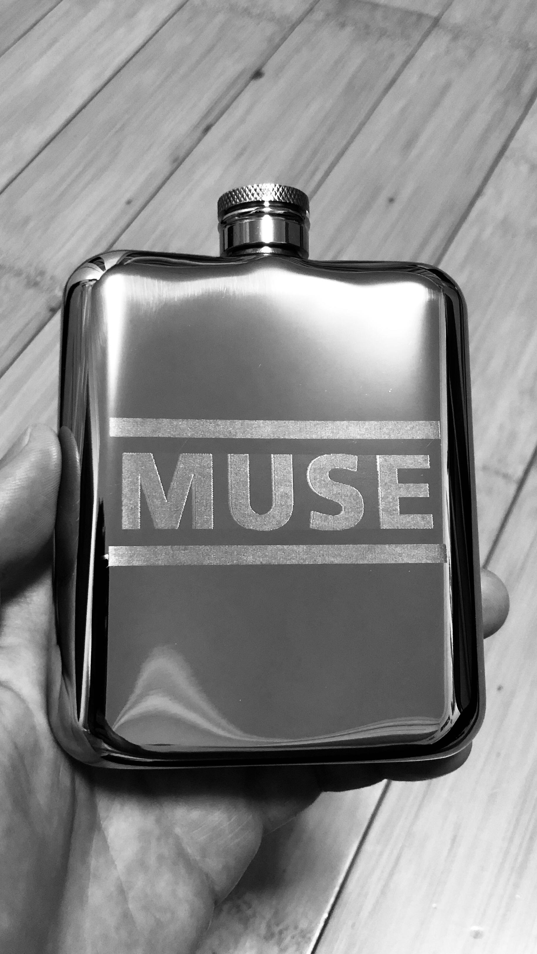 Lips are turning blue… r/Muse