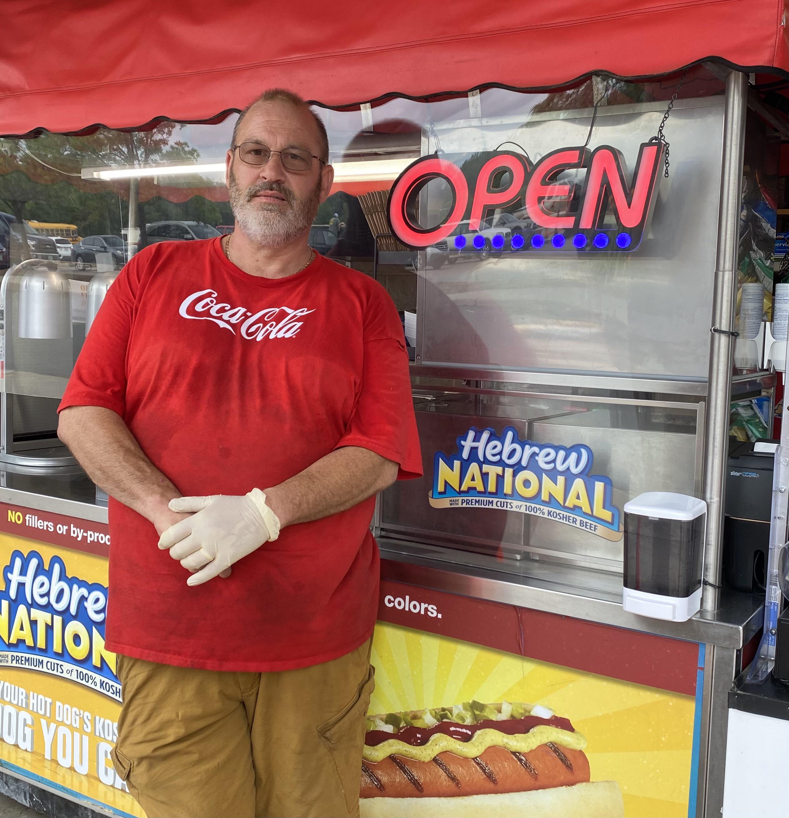The Home Depot hot dog guy is back! r/burlington