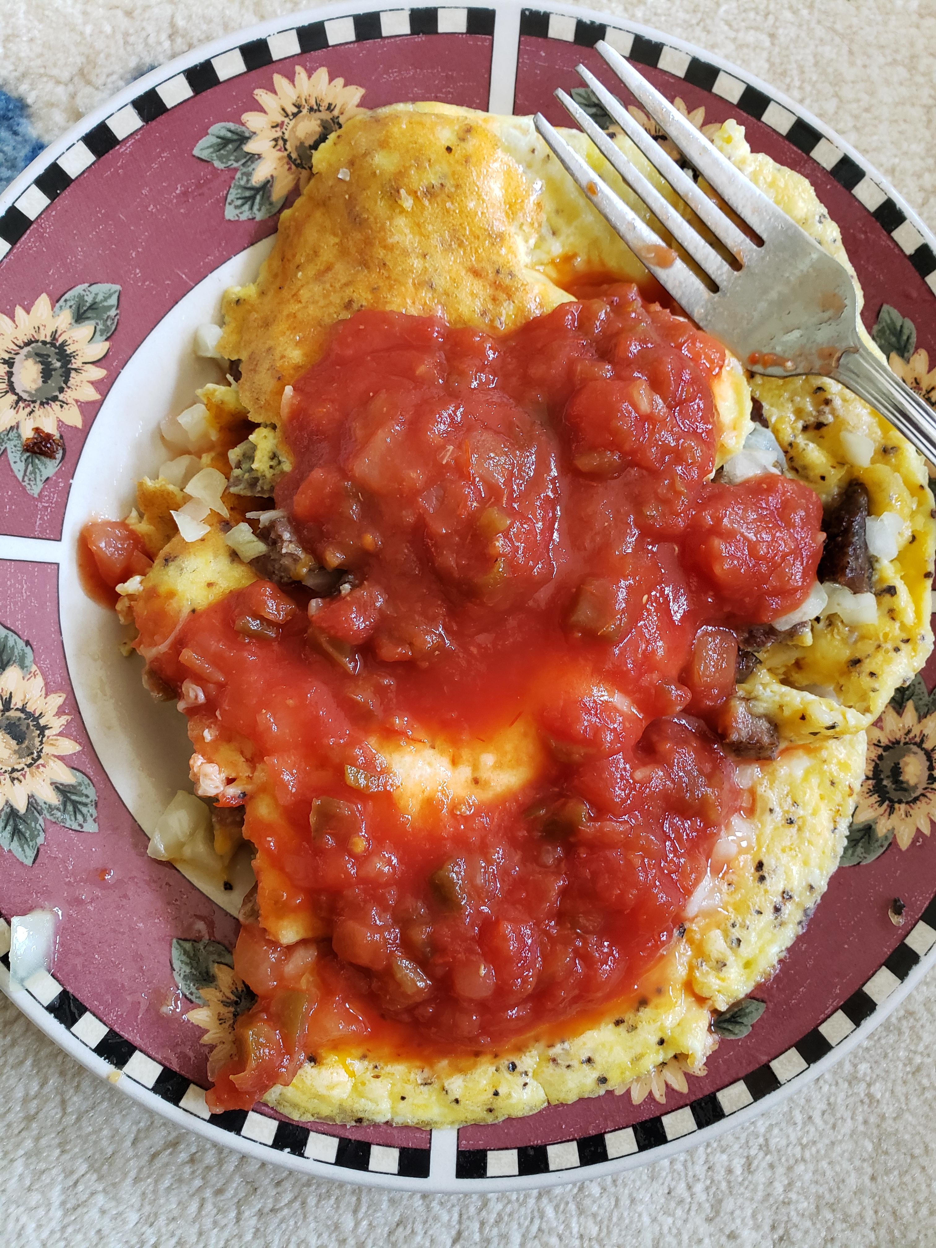 [Homemade] Sausage, egg and cheese omelet. r/food