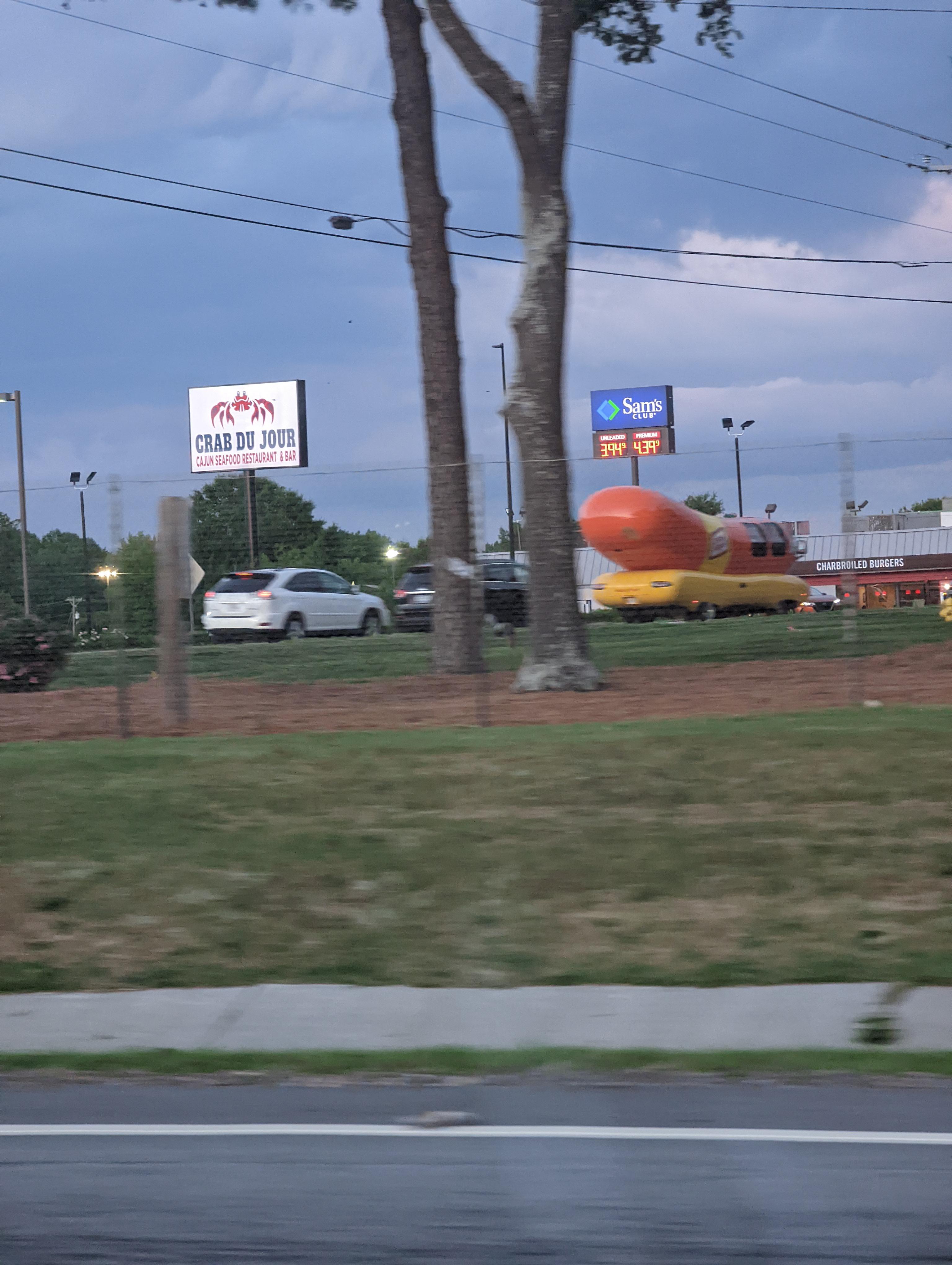 HOT DAWG FAM We gotta woodruff road sighting of the Weinermobile