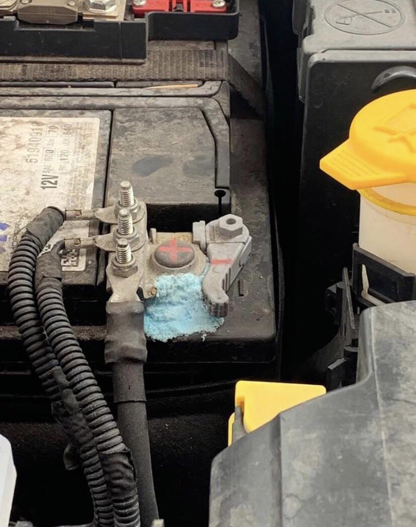 Battery replacement on 16 Jeep Renegade how do I remove the negative