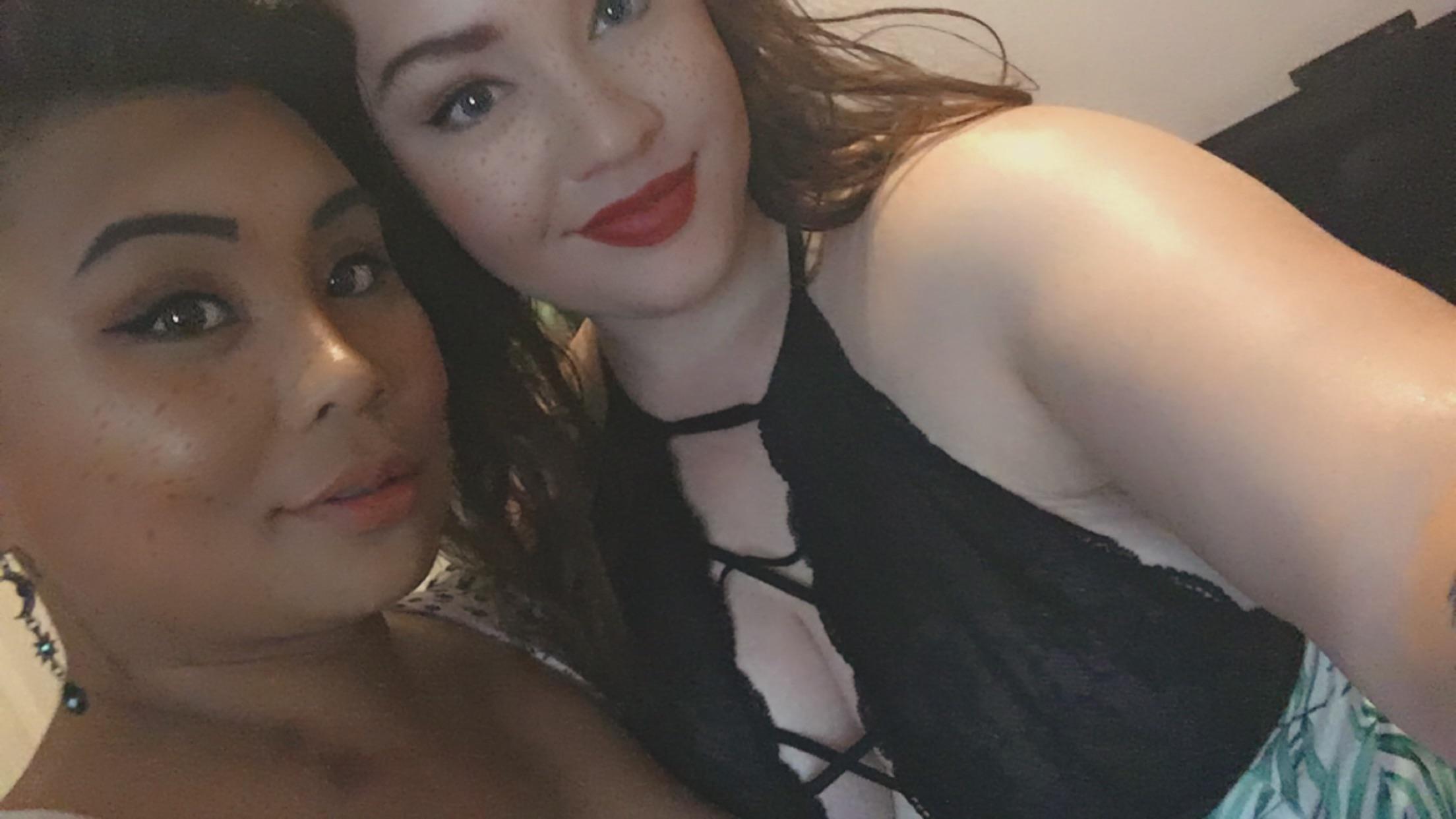 Free Onlyfans / Lesbian Couple😘Nudes, Facesitting, Humiliation,Dick