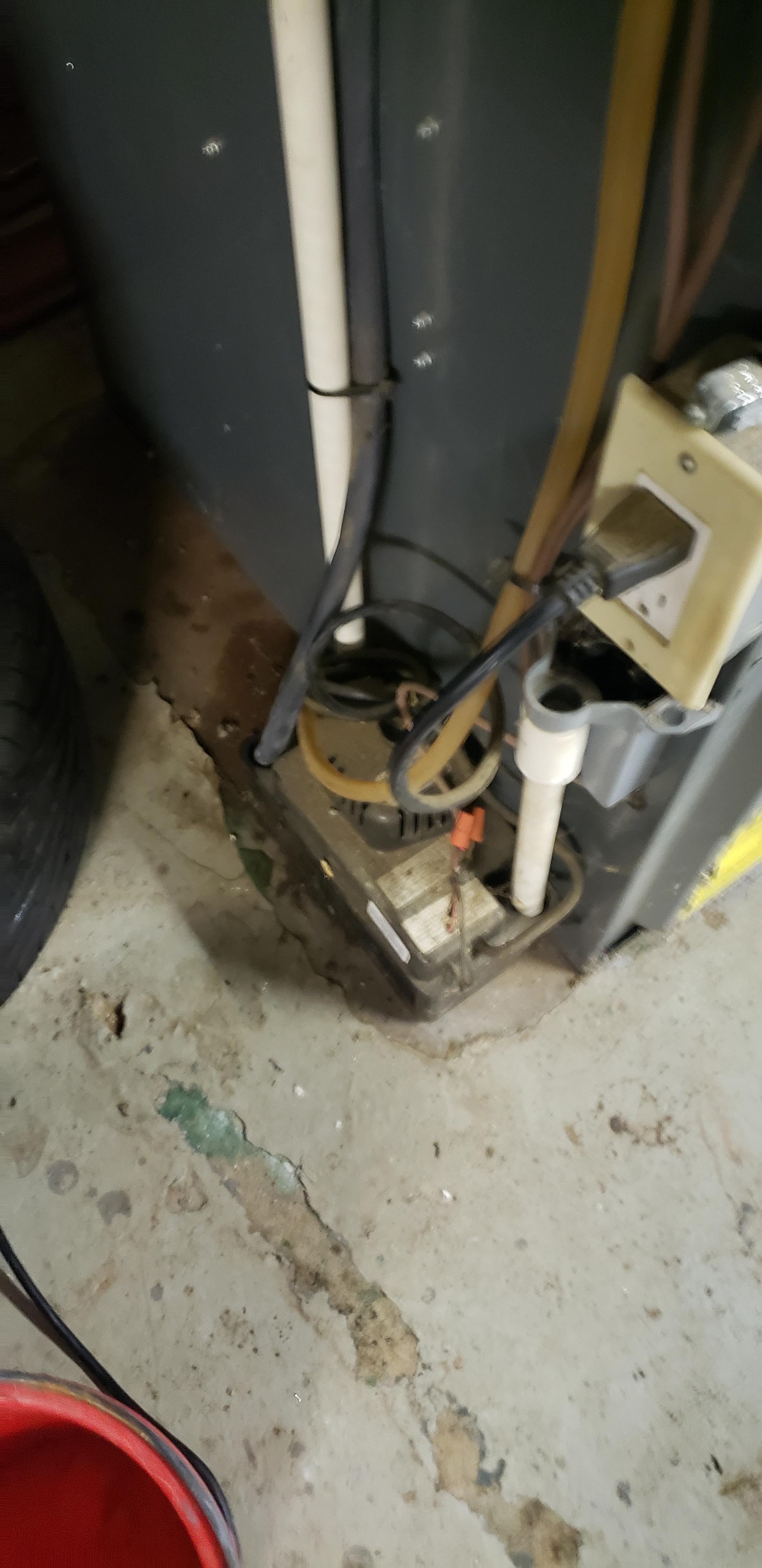 What kind of ac water drain is this? Ac keeps turning off after a few