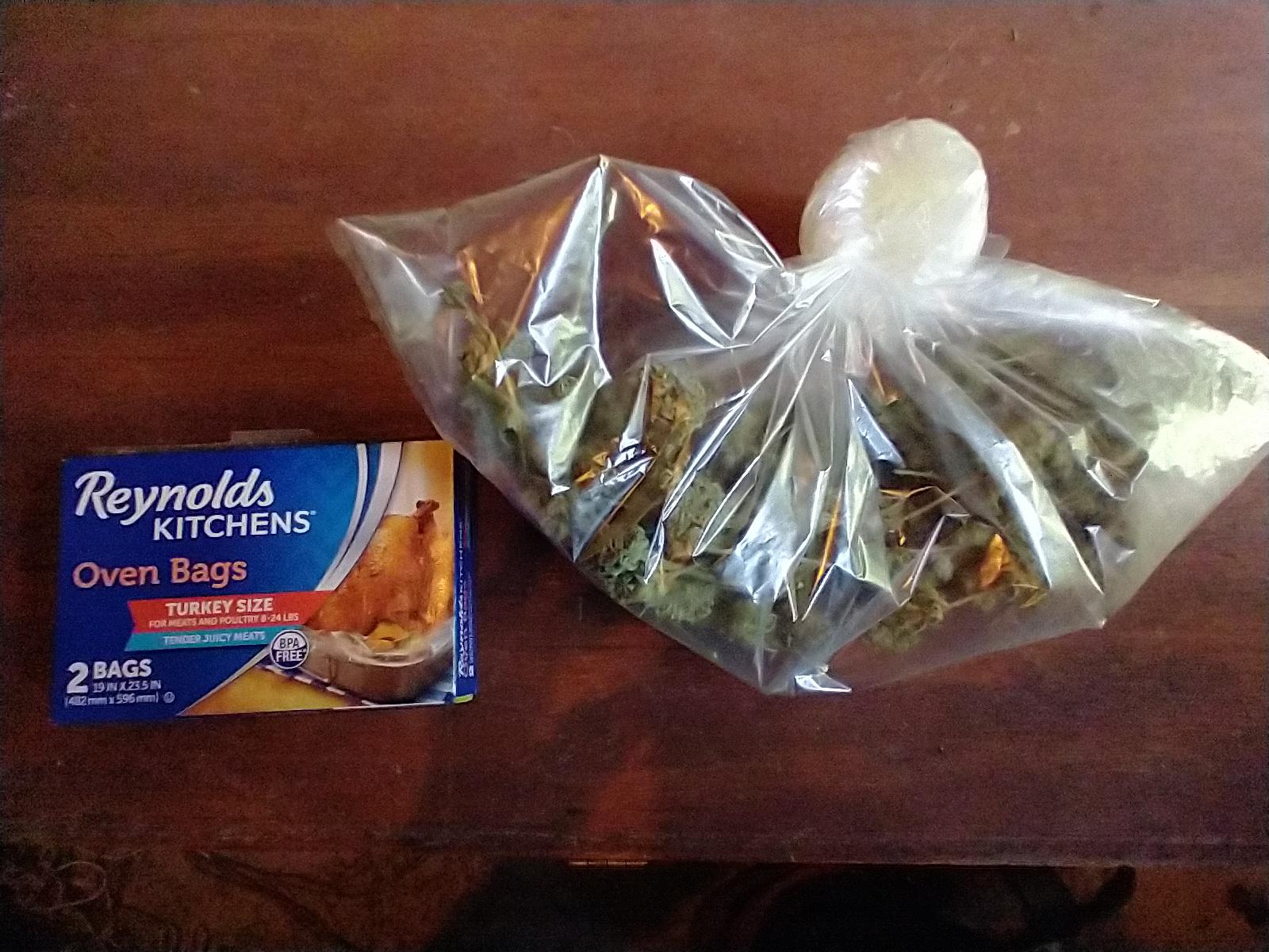 Anyone cure in oven bags? r/GrowBuddy