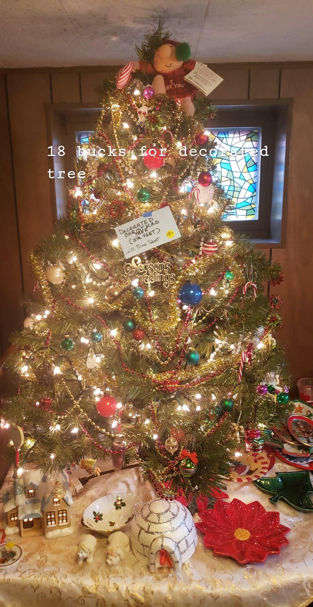 Yes.. i purchased a fully decorated tree at an estate sale for 18 bucks