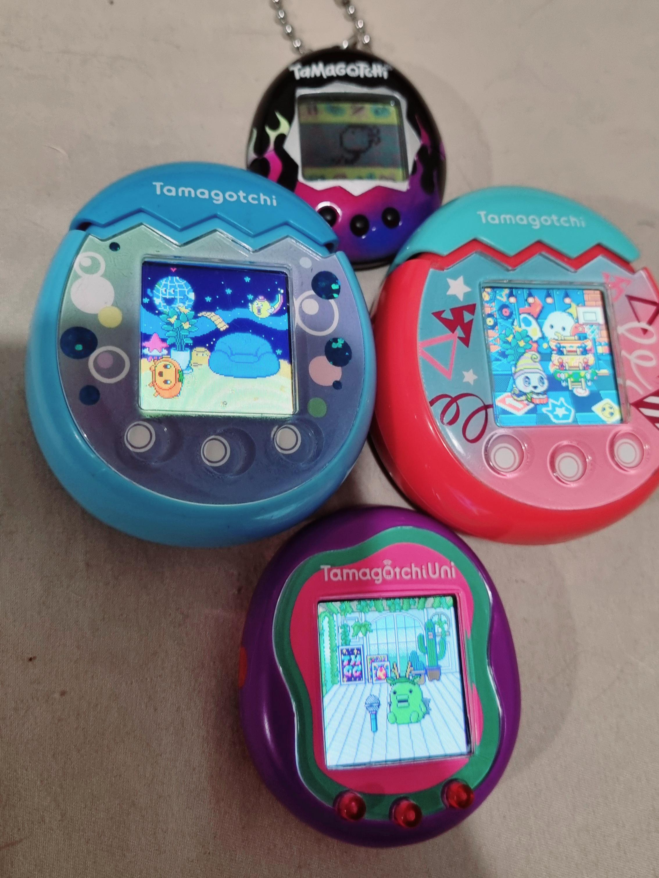 New baby just came in mail 🥰 : r/tamagotchi