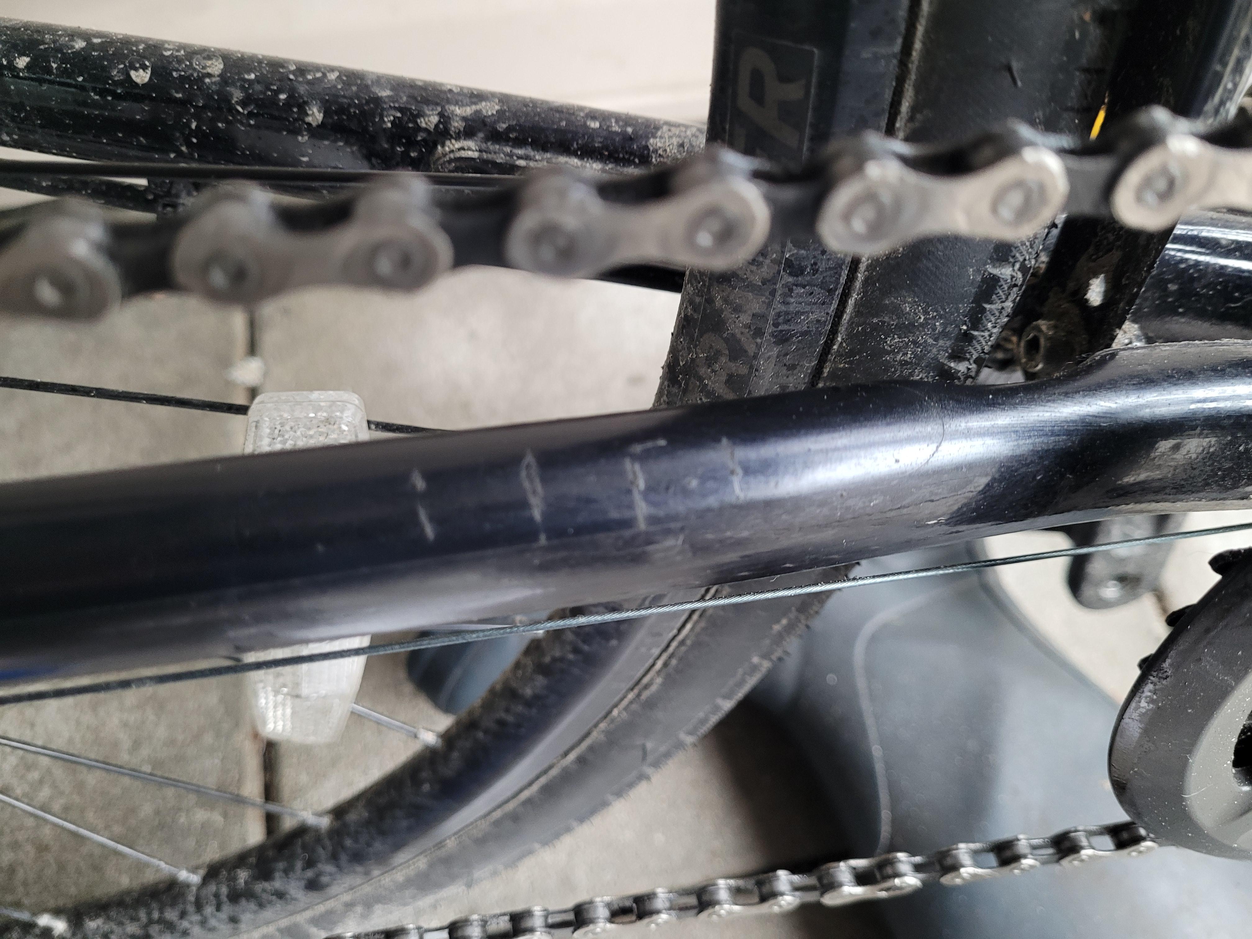 Fx3, what could be causing these frame gouges? Chain slapping? r/TrekBikes