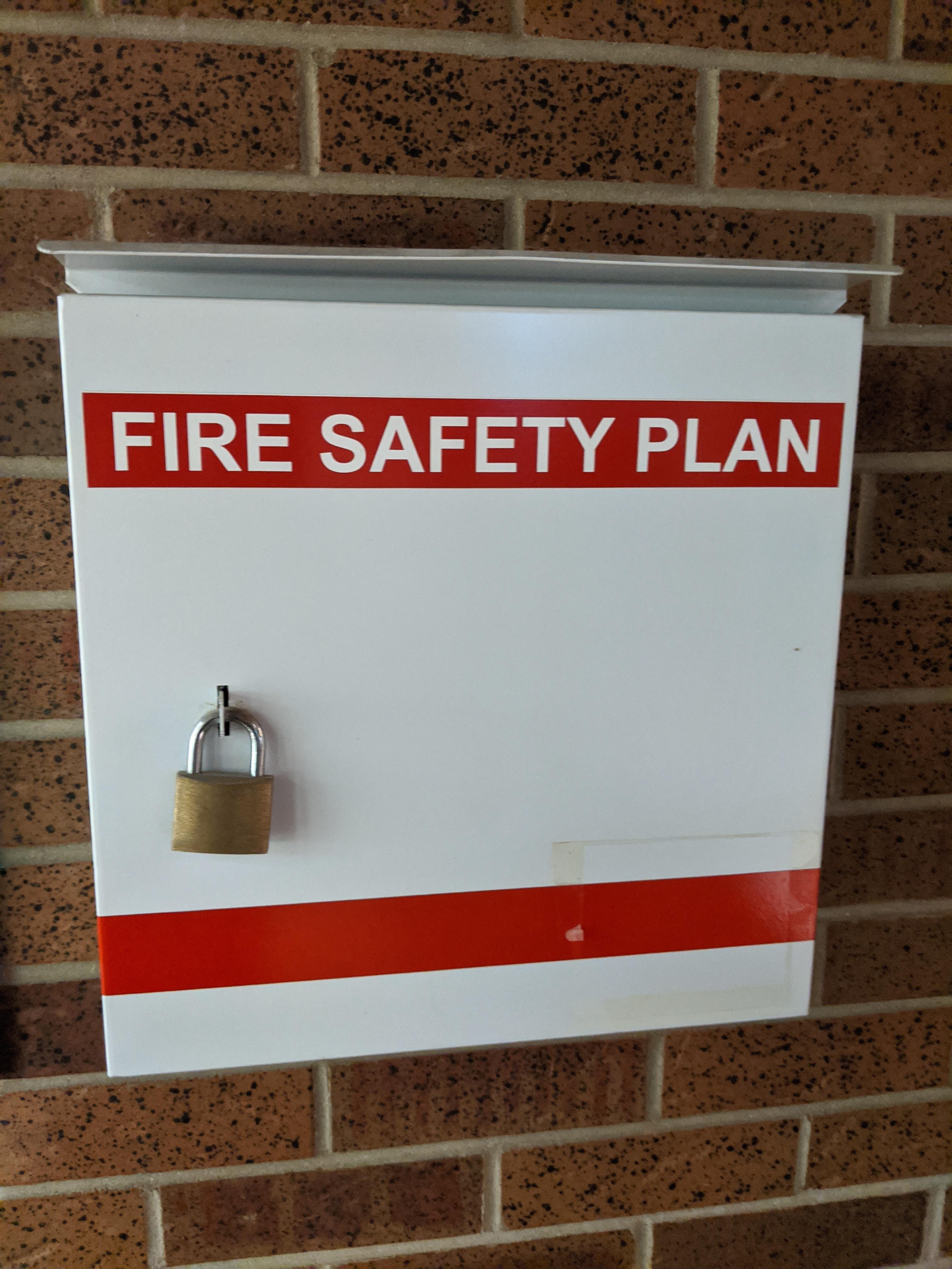 IN CASE OF EMERGENCY find the key master r/CrappyDesign