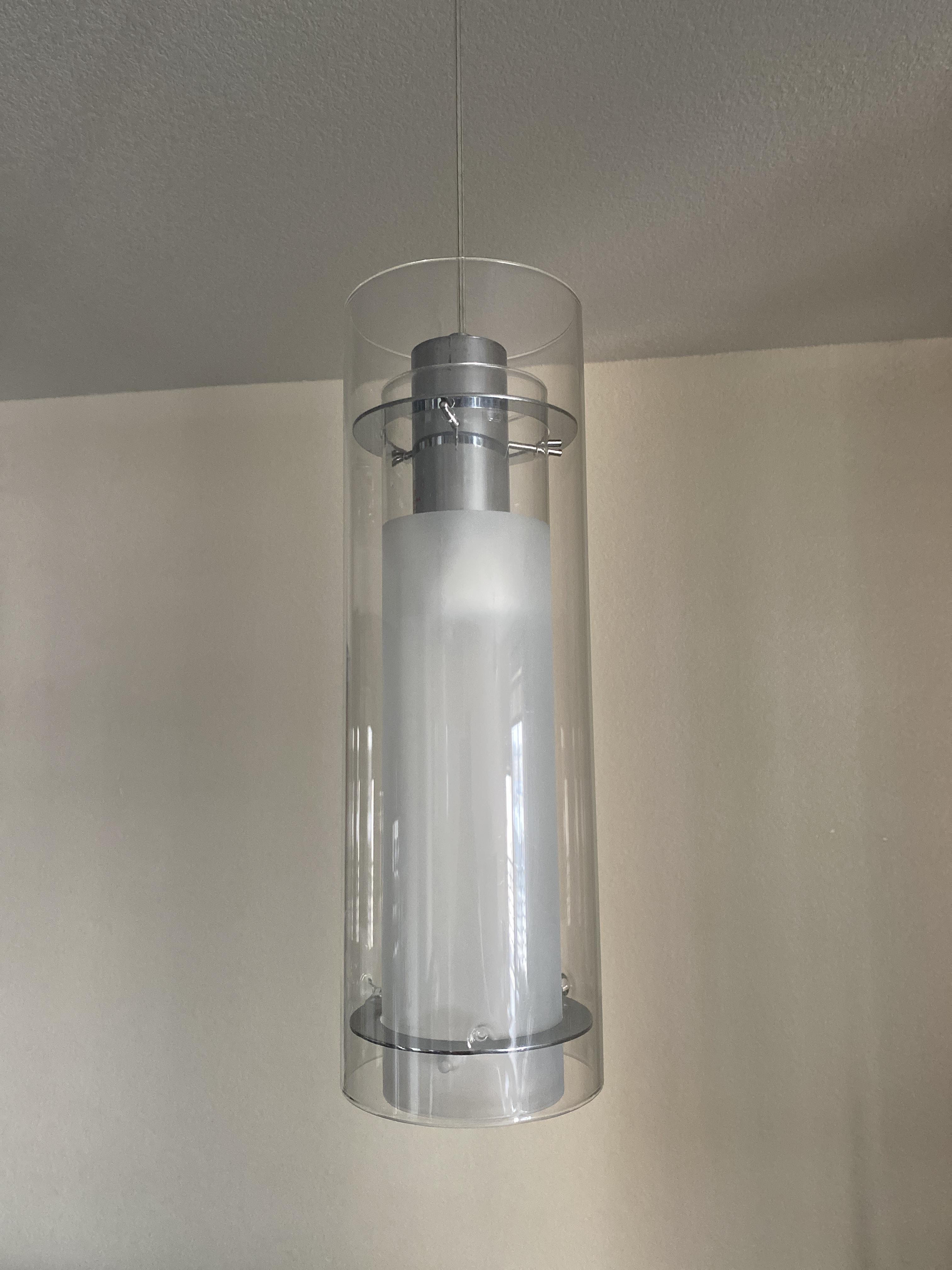 [Request] How to Change the Bulb in This Skinny Pendant Light Fixture r/howto