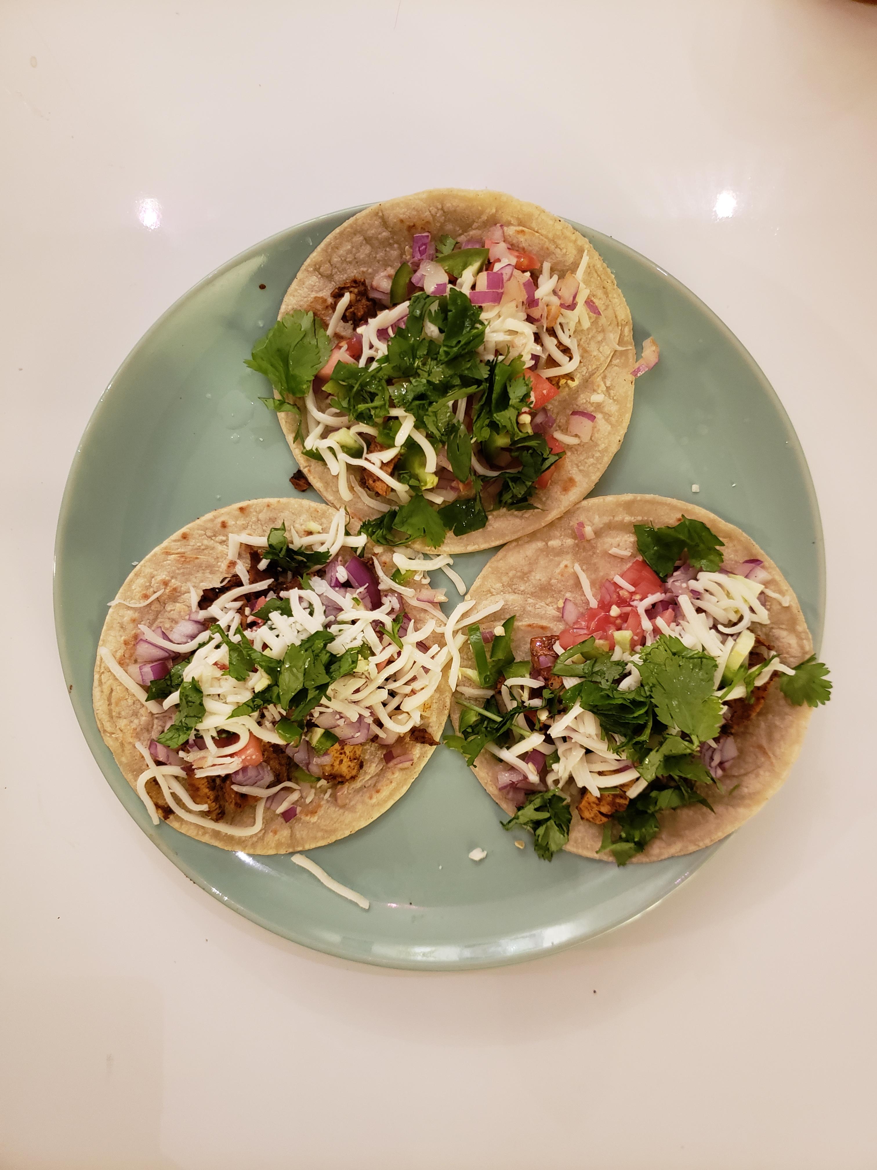 3 chicken tacos for only 476 calories r/1200isplenty