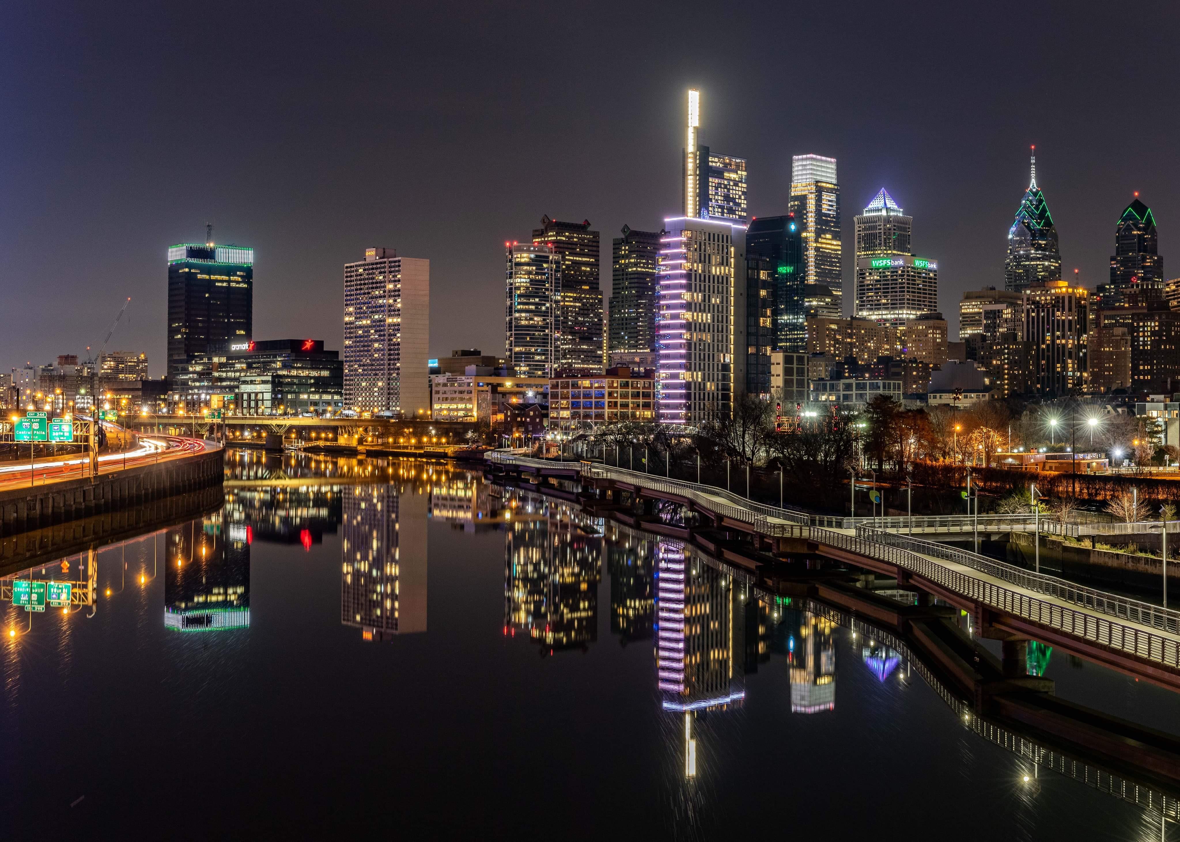 Calm night on the south street bridge r/philadelphia