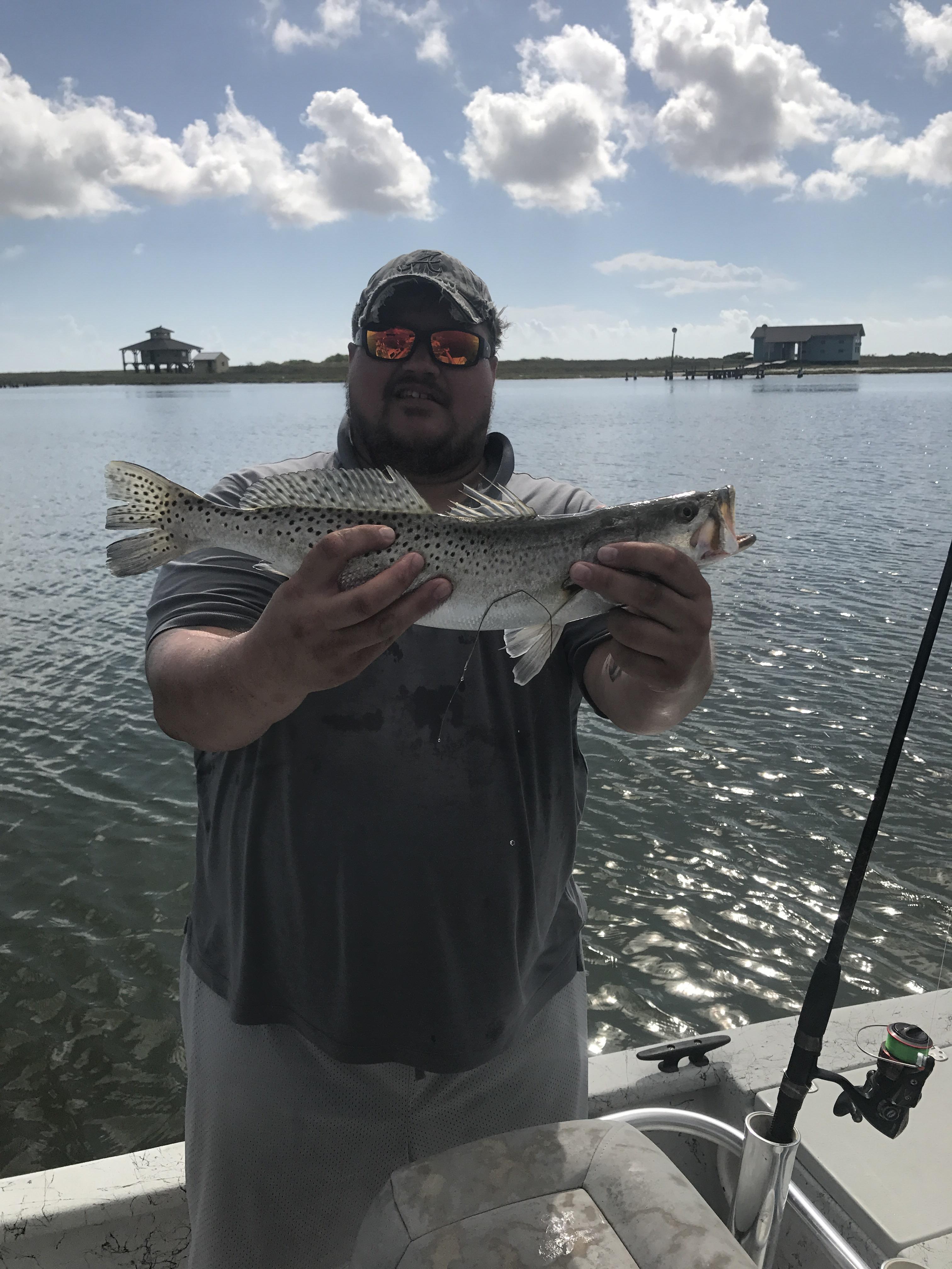 Nice speckled trout I caught in Texas on a live croaker. r/troutfishing