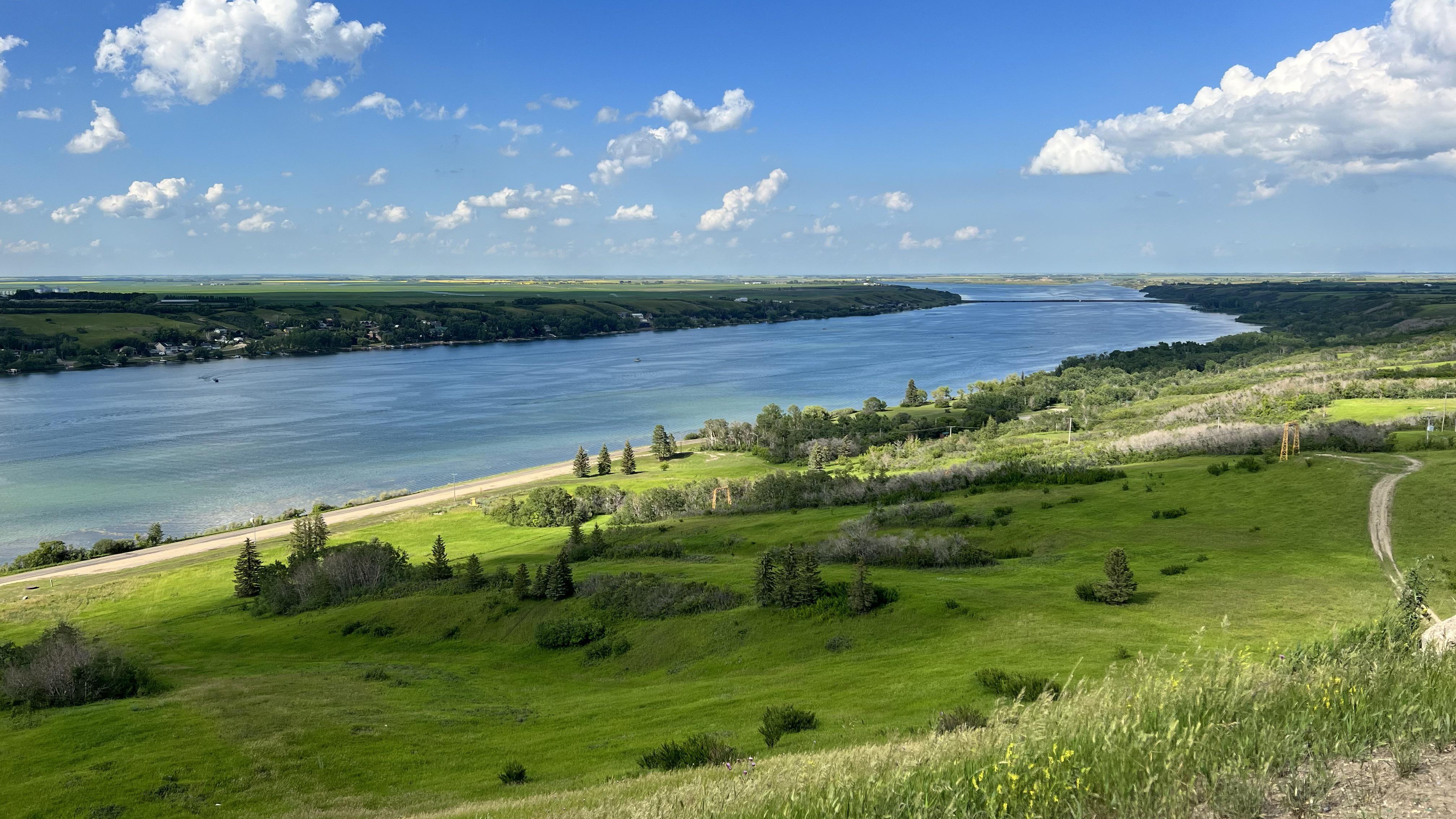 What feature of Blackstrap Provincial Park do you like best? r/saskatoon
