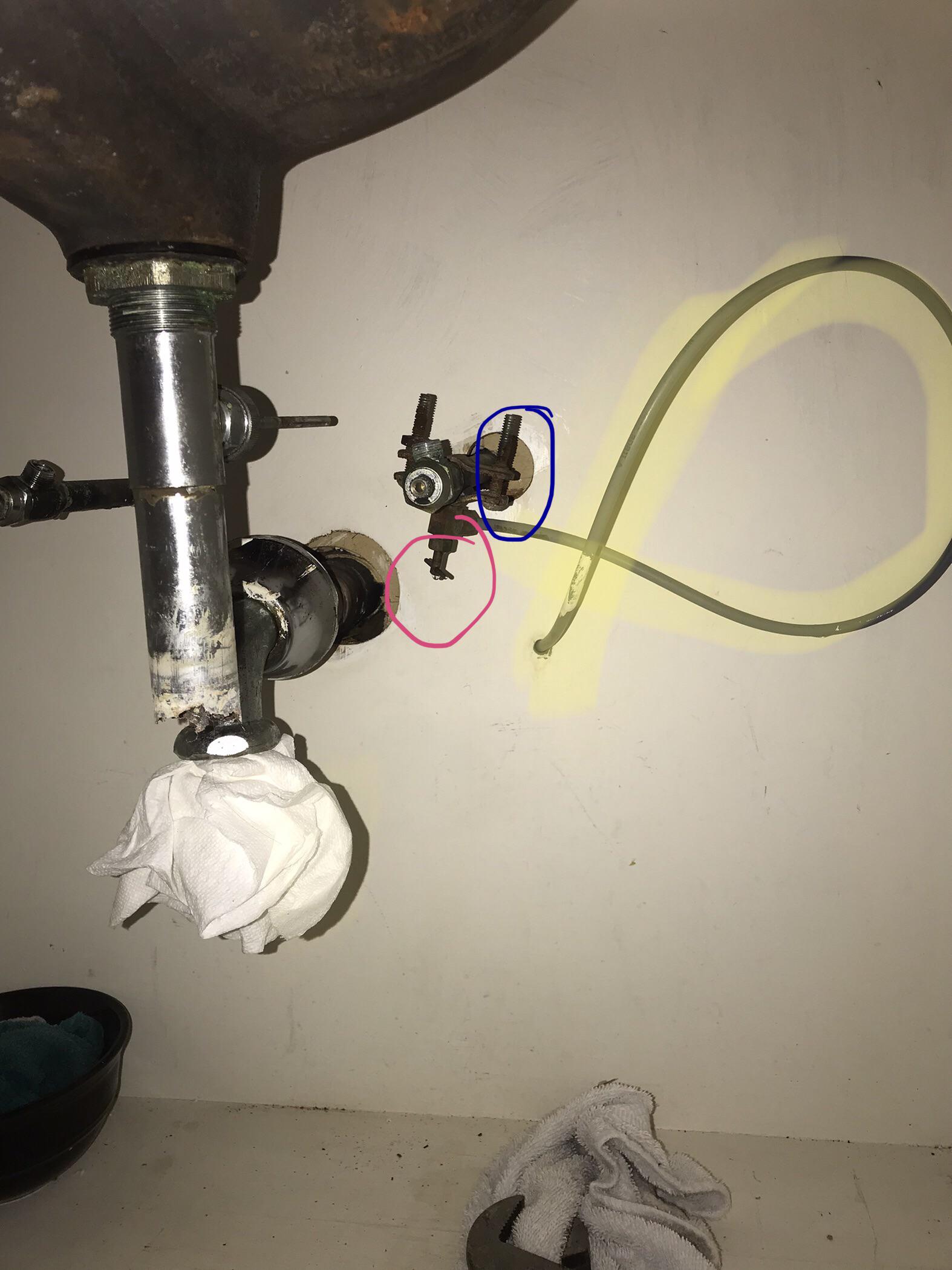 What is this & how to I turn the water off to replace vanity? r/Plumbing