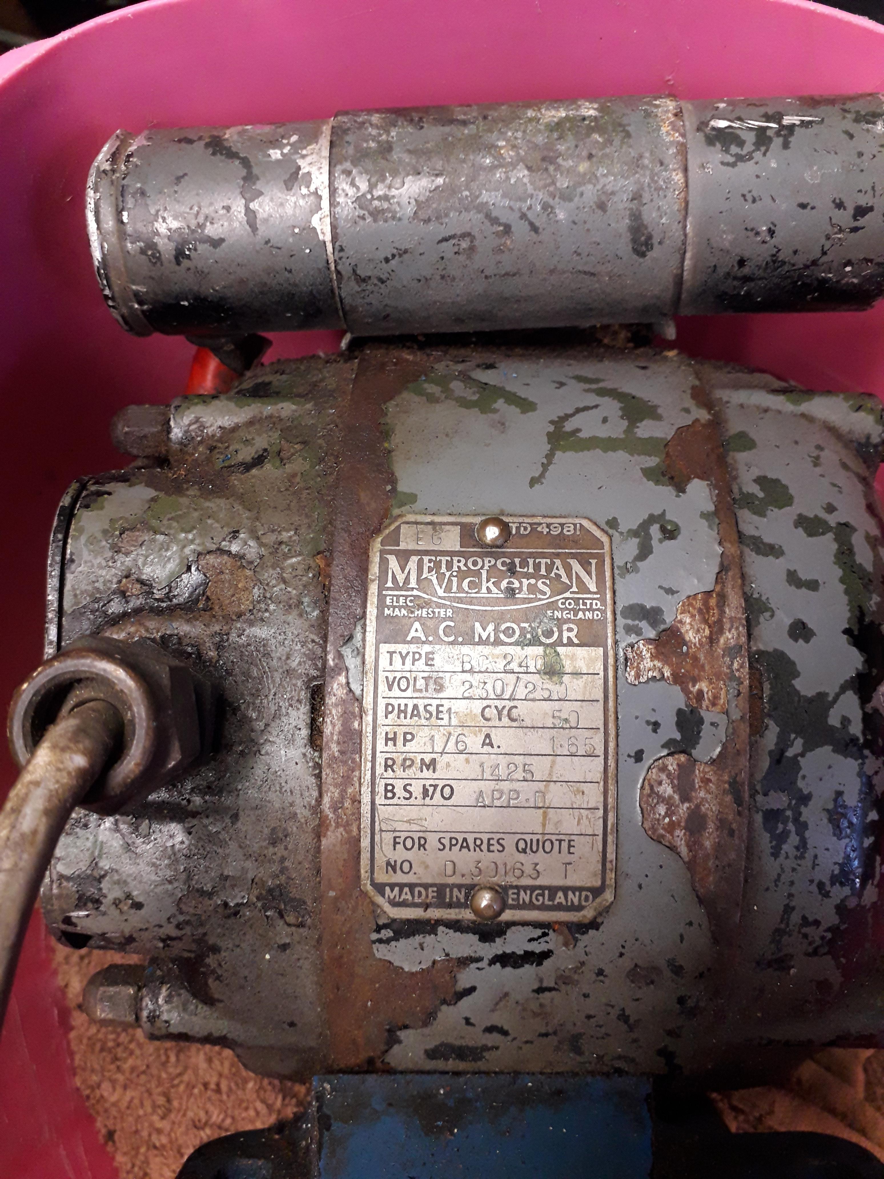 Picked this up today for £5. The first radar stations used in the