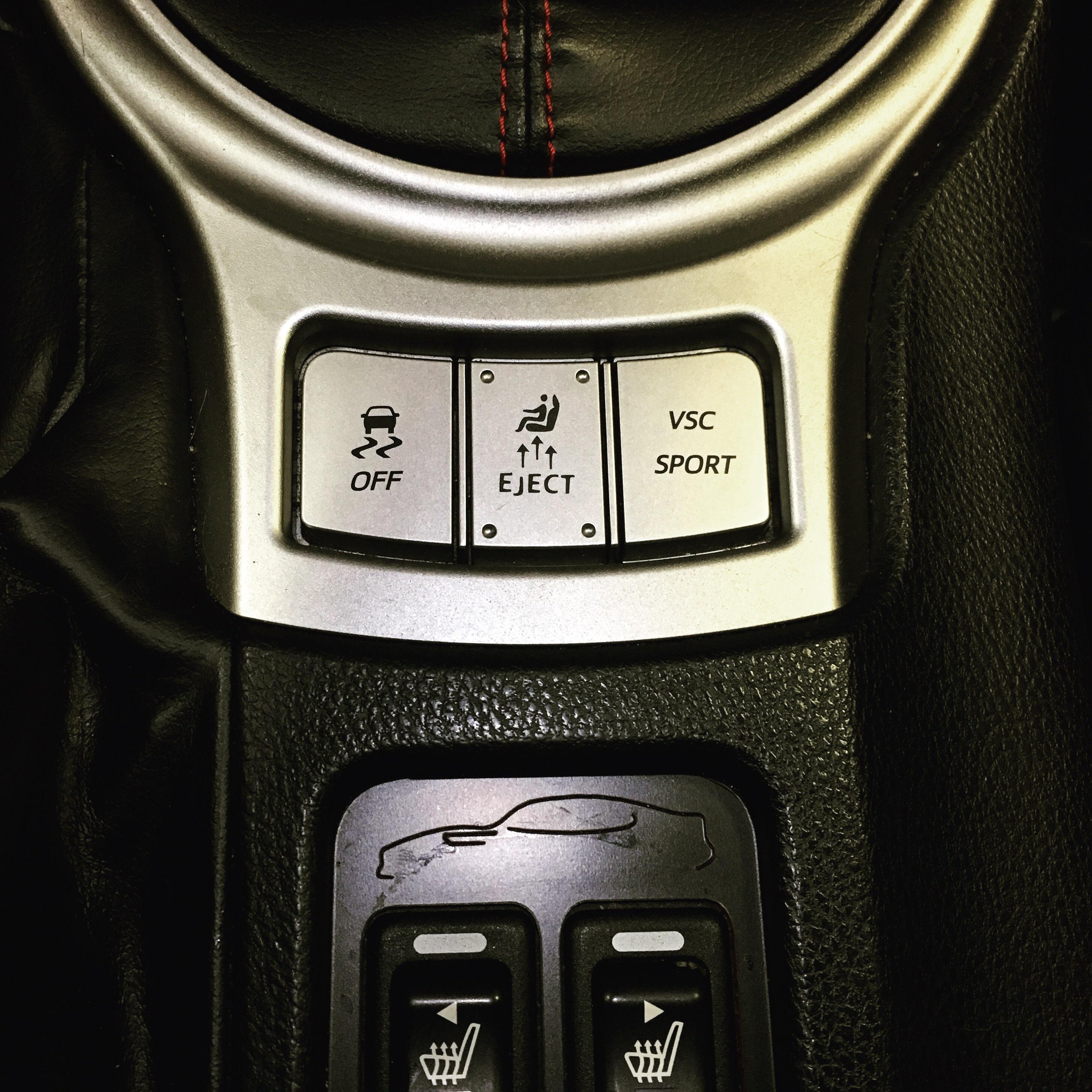 Ejecto seato, cuz! subaru