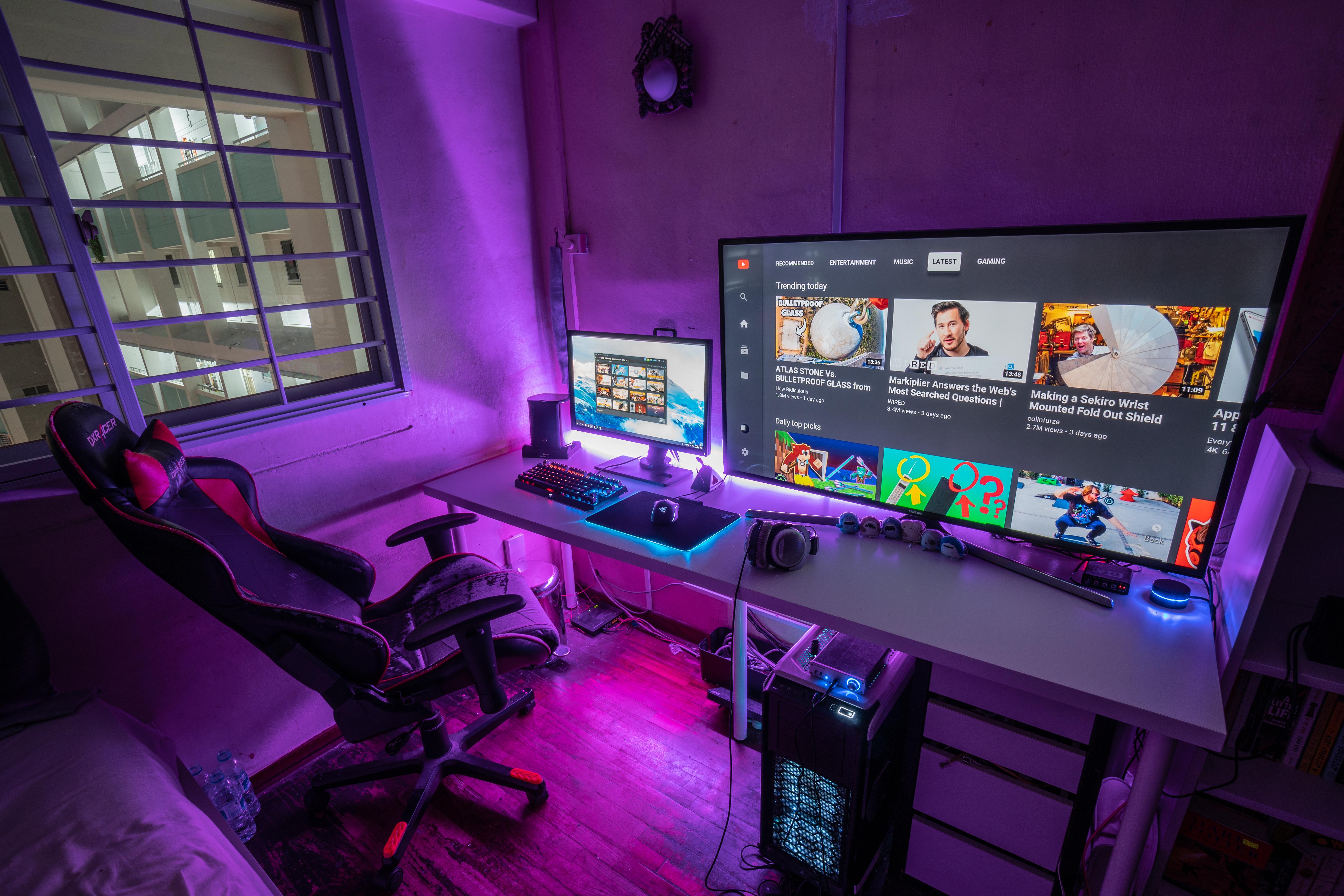 when I can't decide if I want to watch TV or play a game battlestations