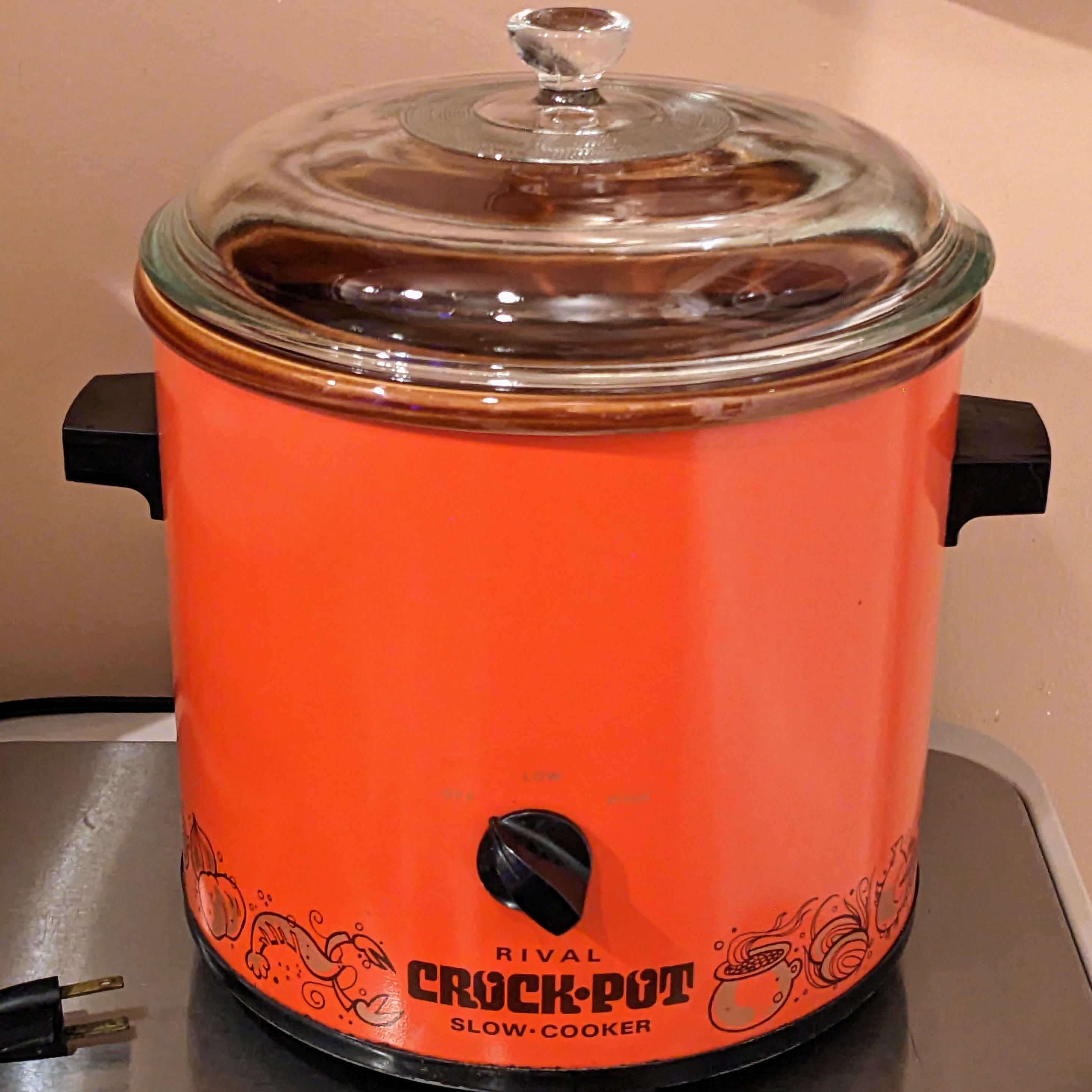 I Scored An Orange 70's Crock-Pot Today : r/ThriftStoreHauls