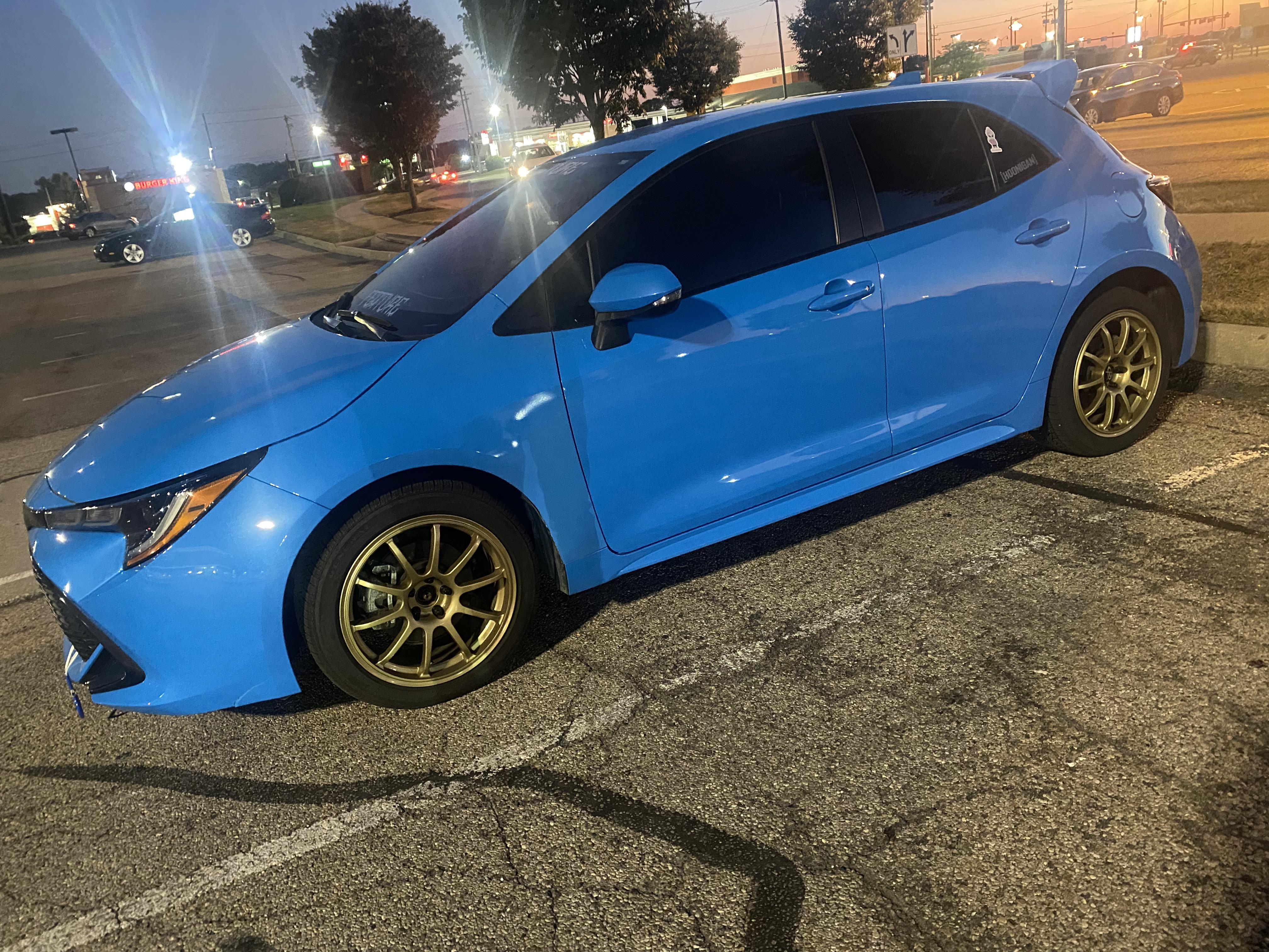 TOYOTA COROLLA HATCH r/Hatchback