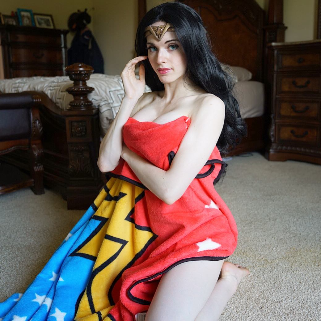 303 best Amouranth images on Pholder Amouranth, Goddesses and Patreon Girls