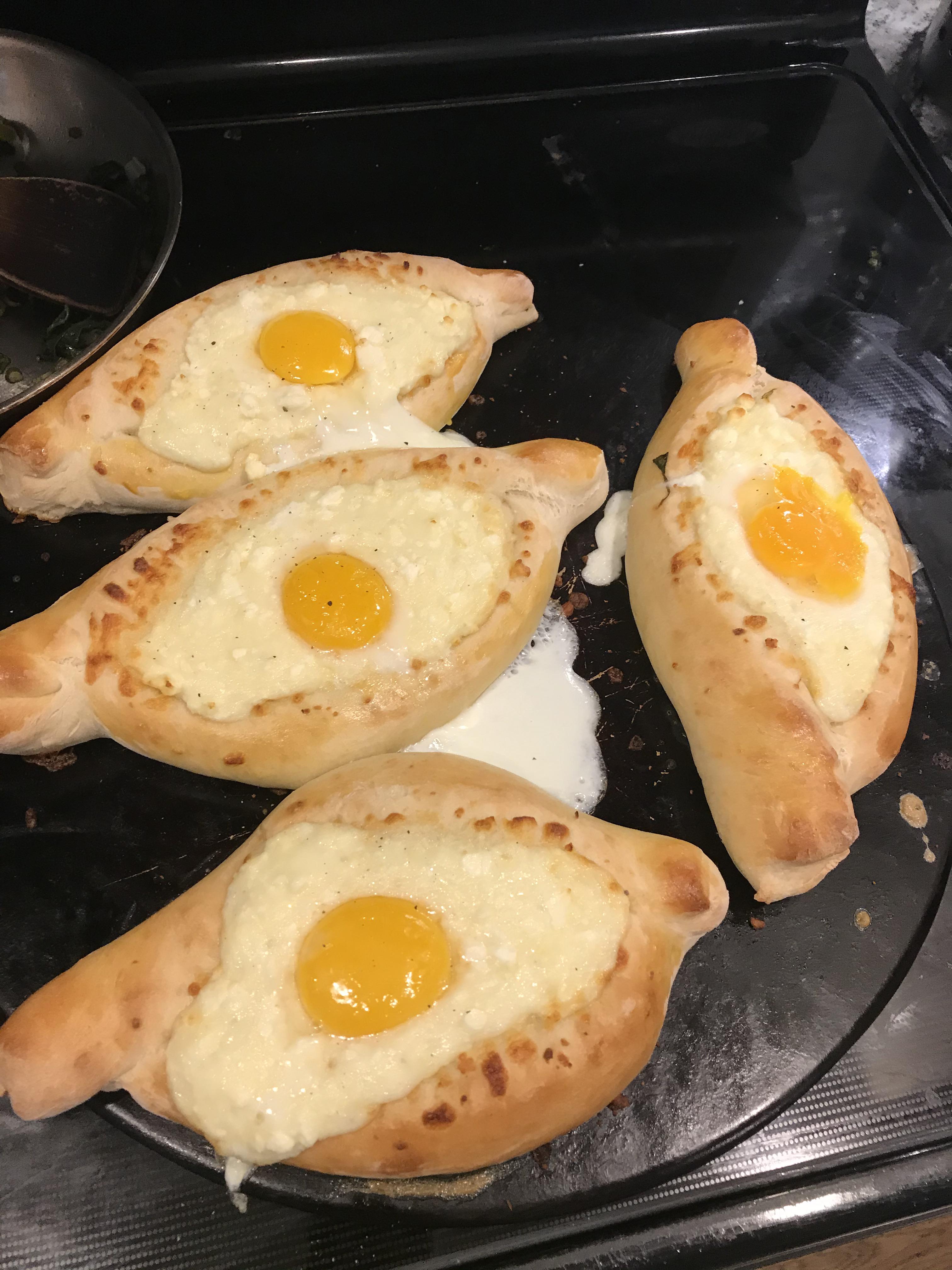 I made khachapuri egg and cheese bread boats) r/FoodPorn