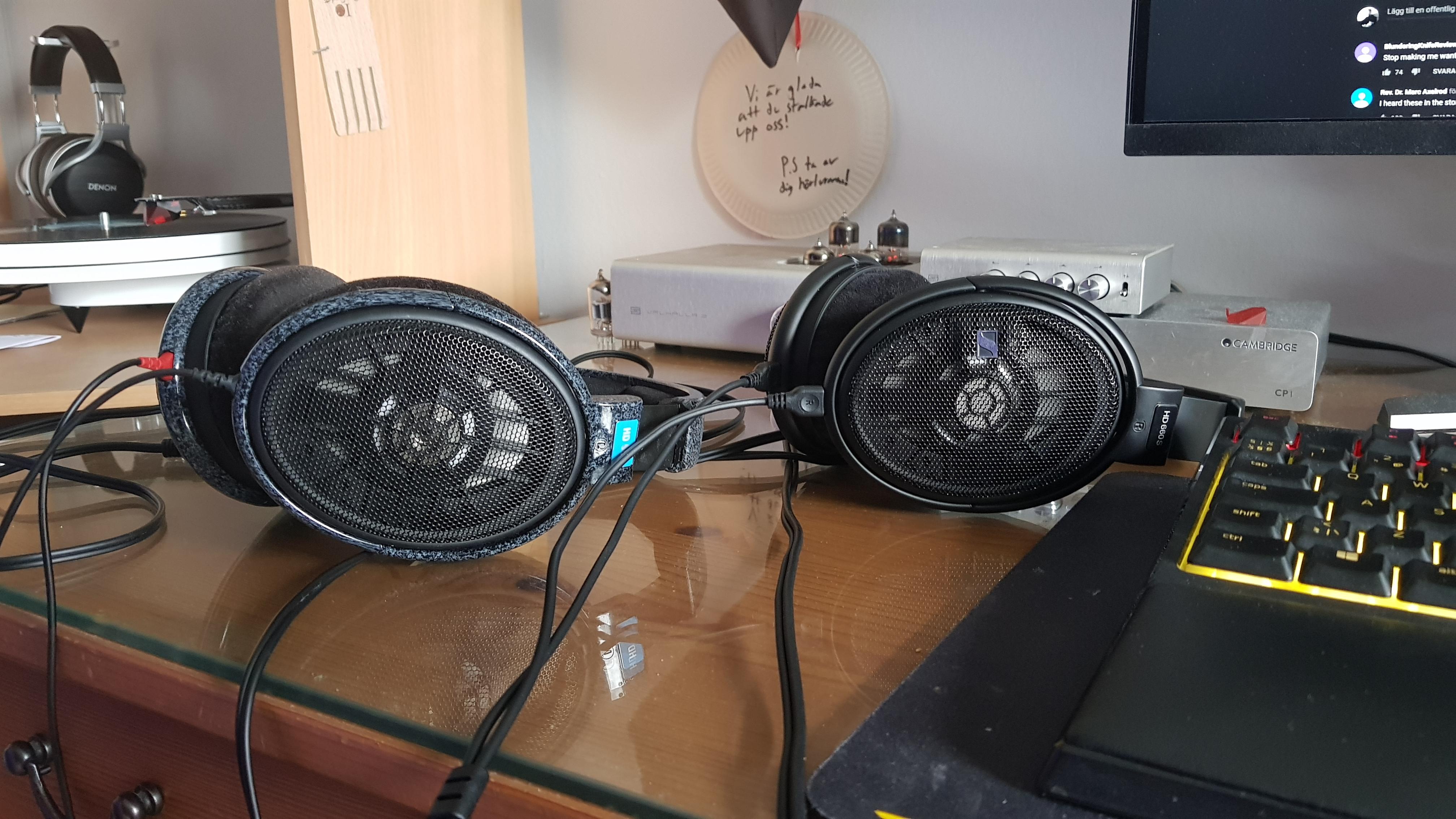 Let's see how the HD 660S compares to the old daddy HD 600. I will