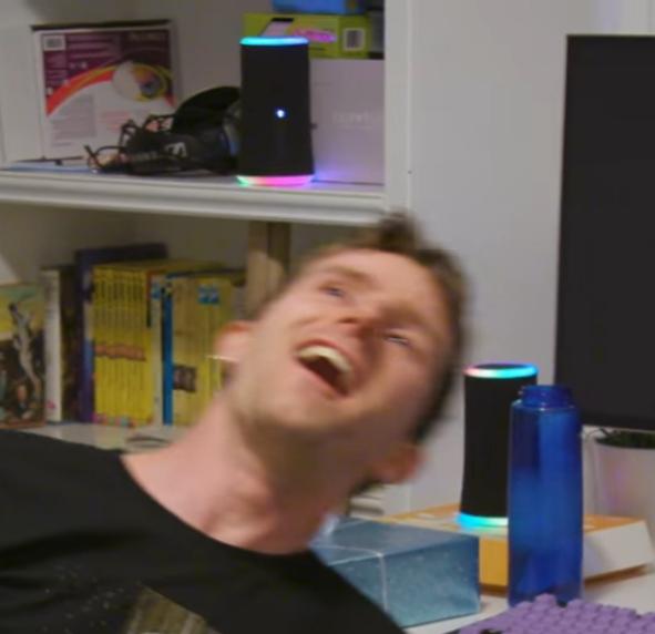 Linus spinning in his chair LinusFaces