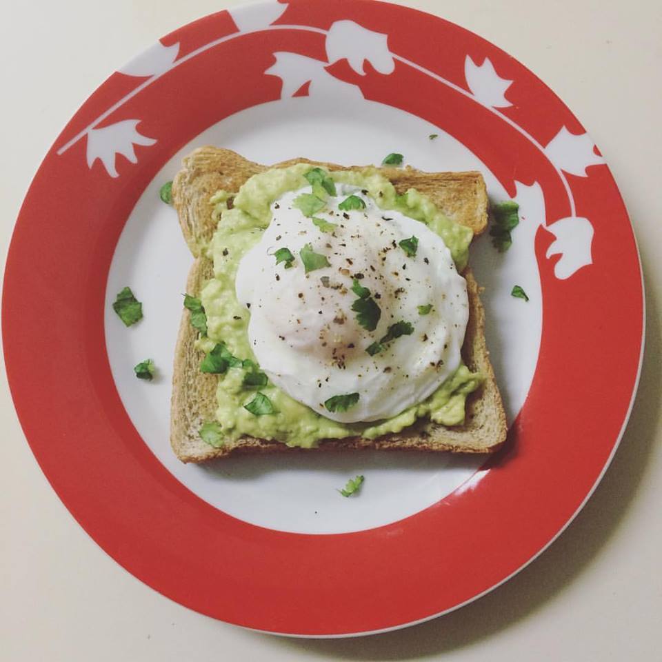 [Homemade] Latenight Egg and avocado Toast r/food