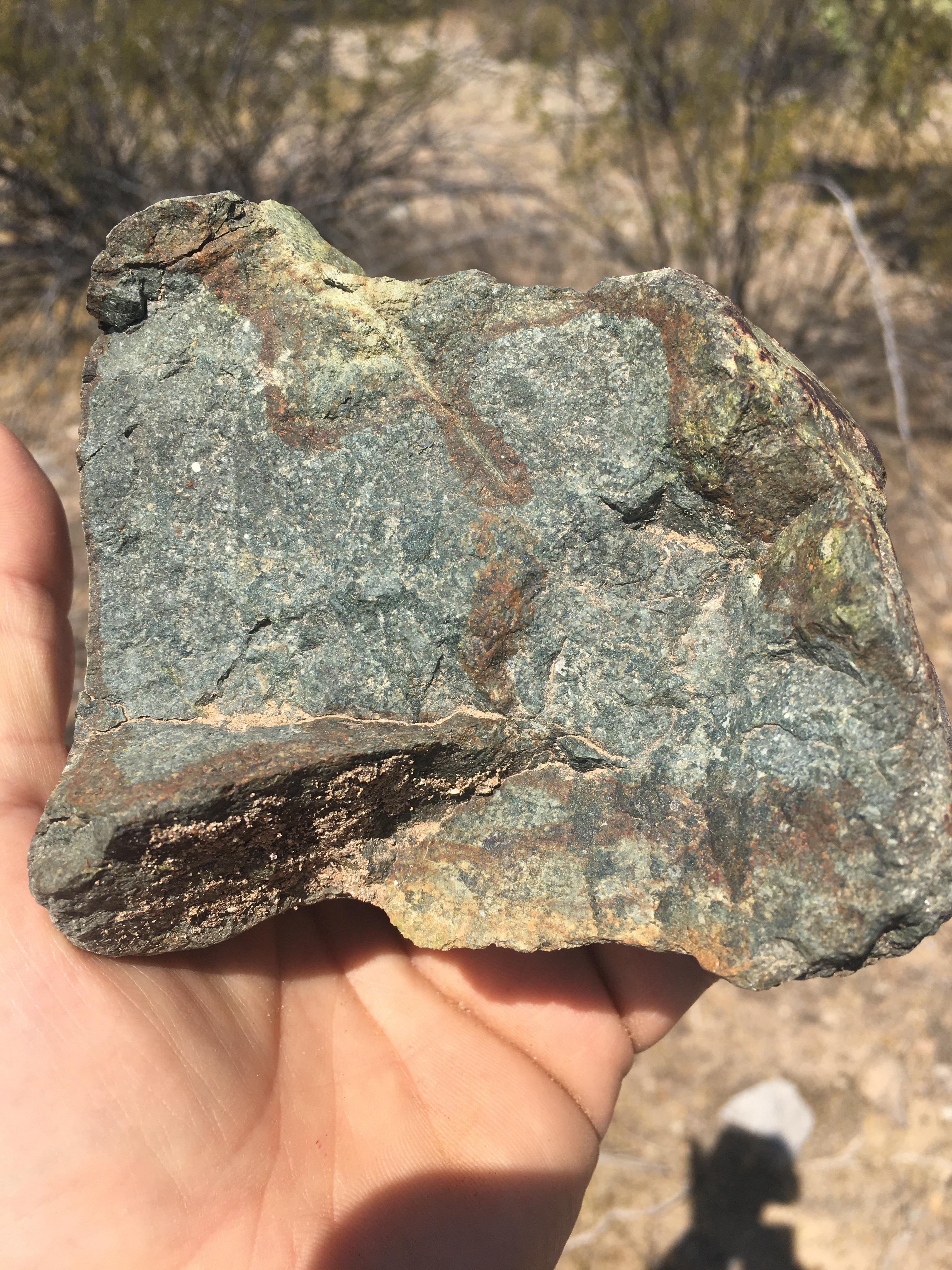 Green rock found near Tucson, AZ. Possible green jasper? r/whatsthisrock