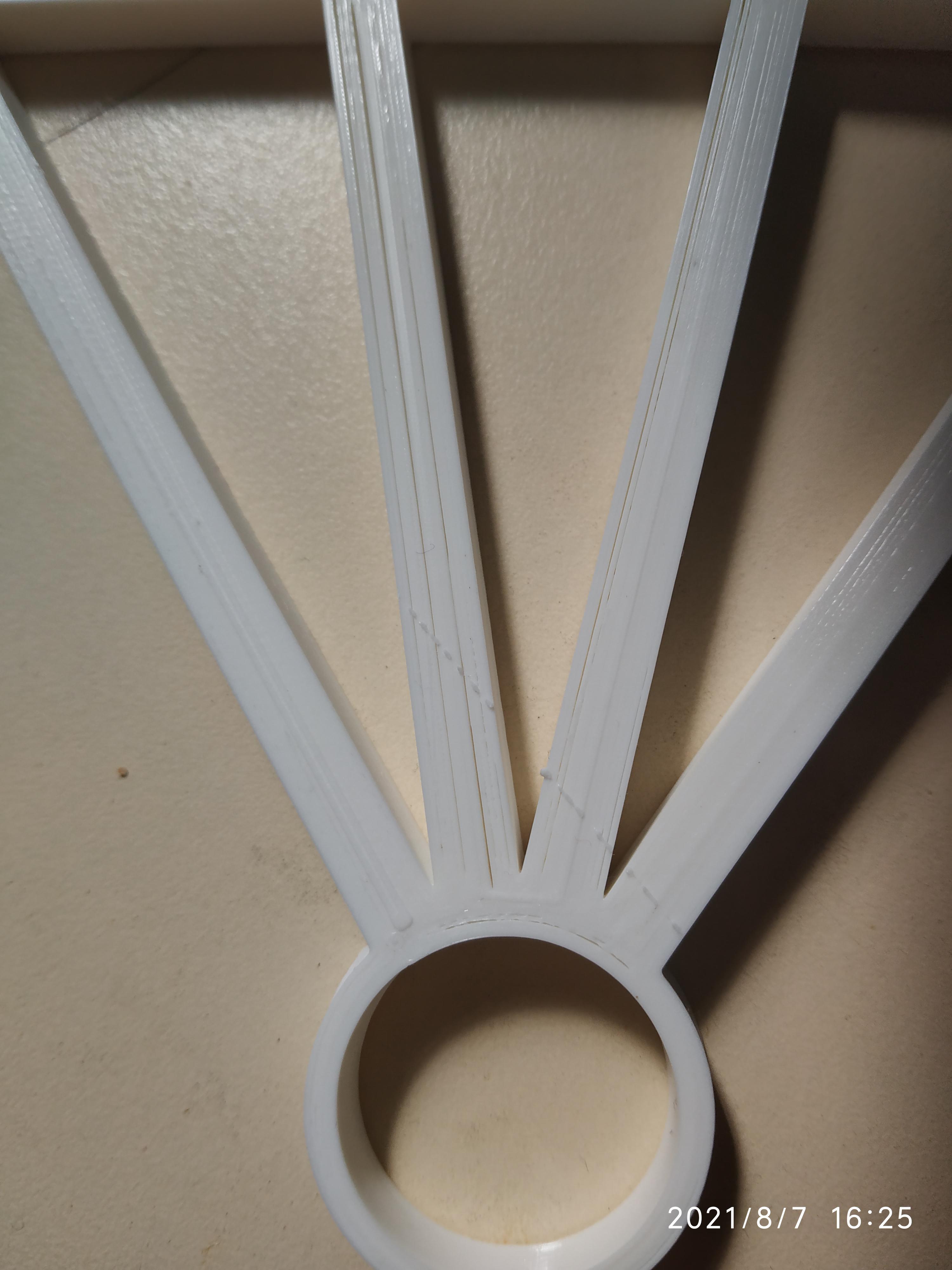 why there is a gap?(everytime), cura, pla205, 100 infill(also25