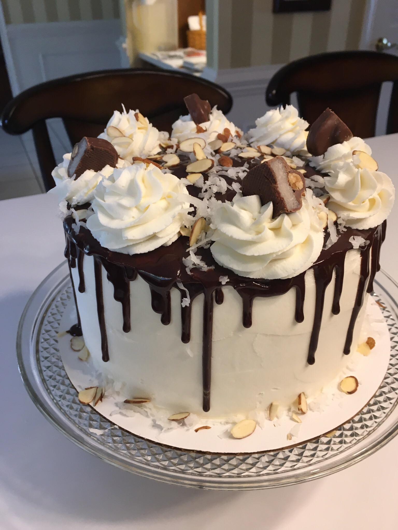 Almond Joy cake for my friends birthday r/Baking