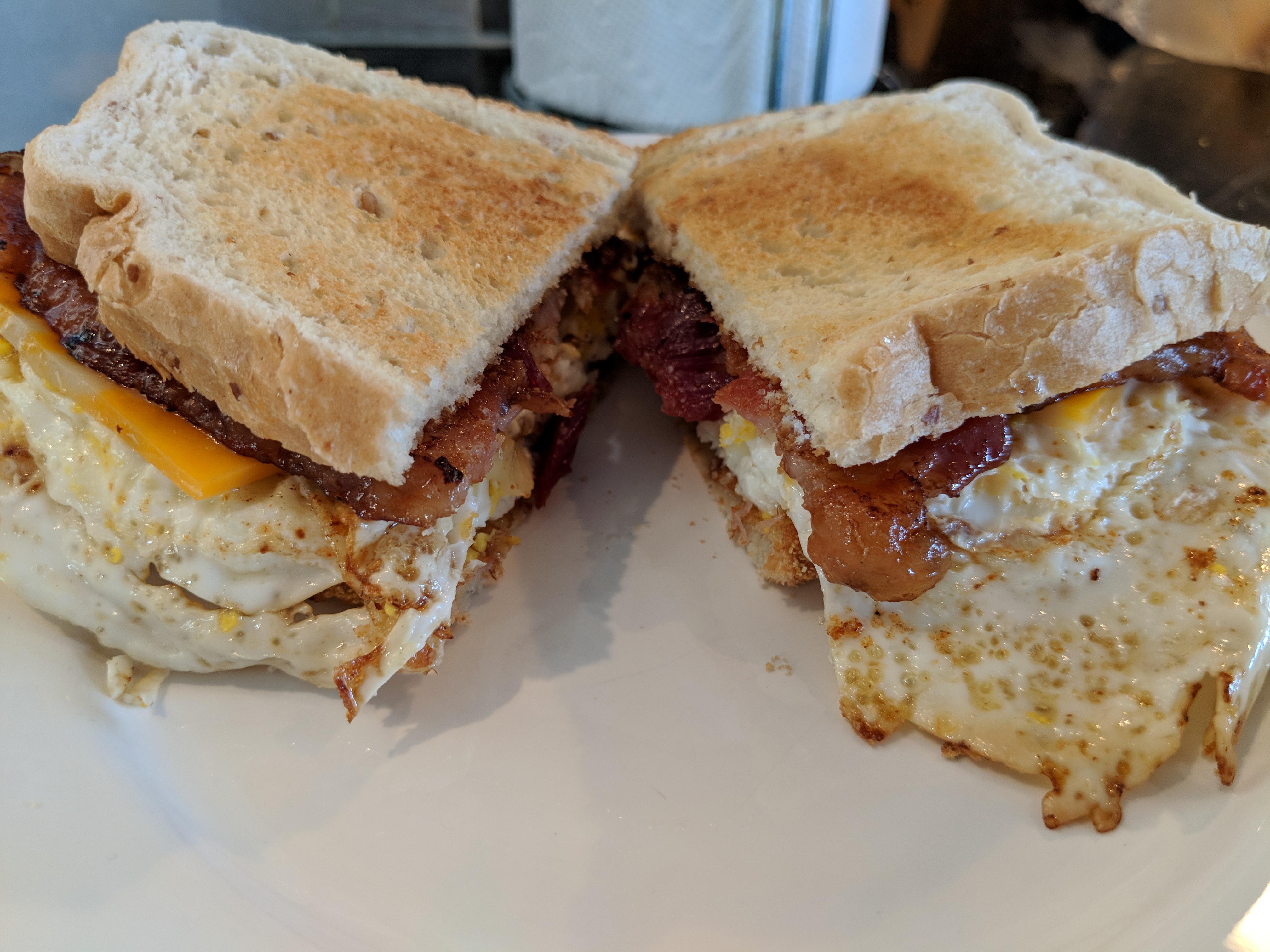 [Homemade] Breakfast sandwich r/food