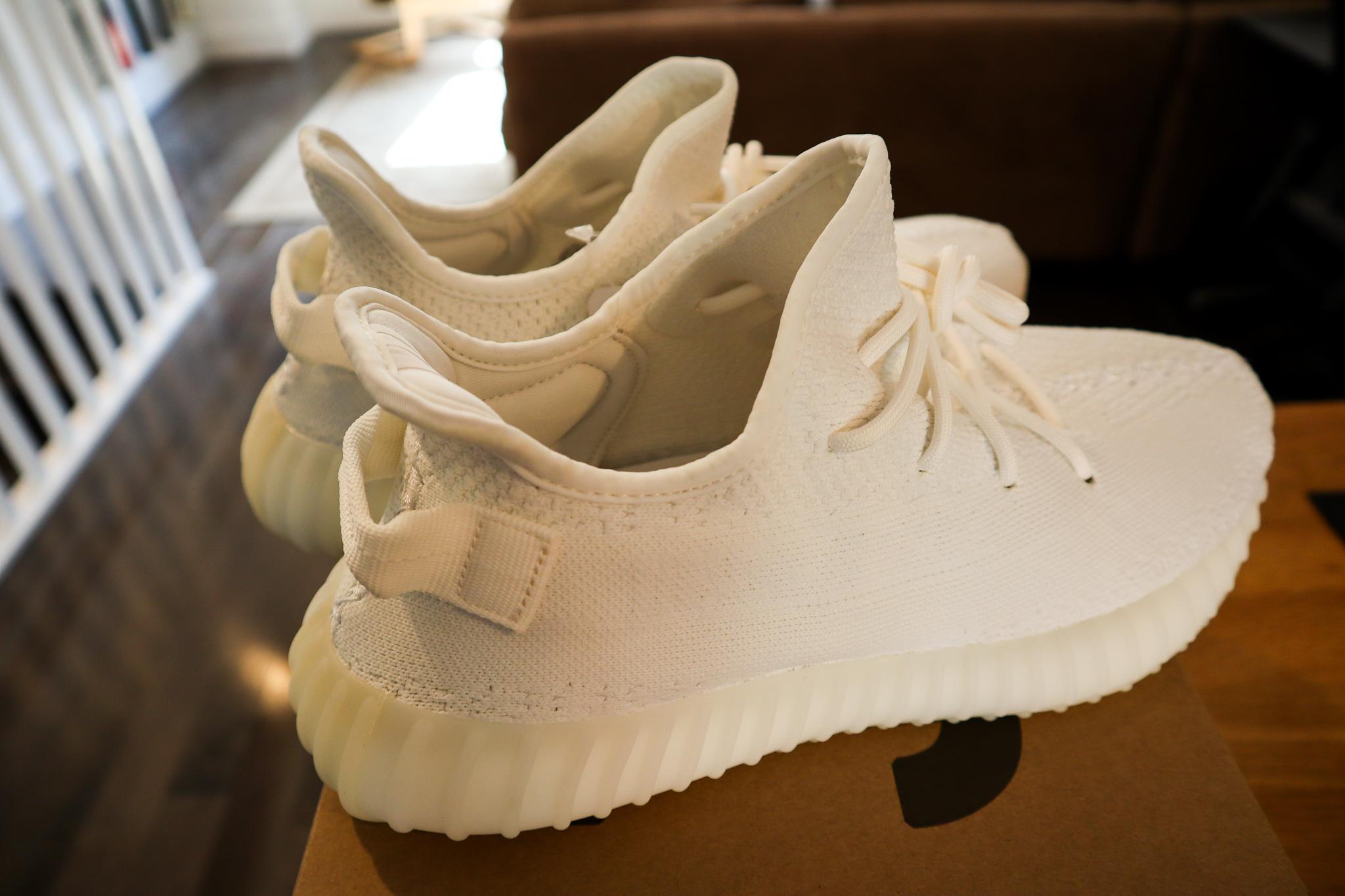 Yeezy 350 V2 Triple Whites r/yeezys