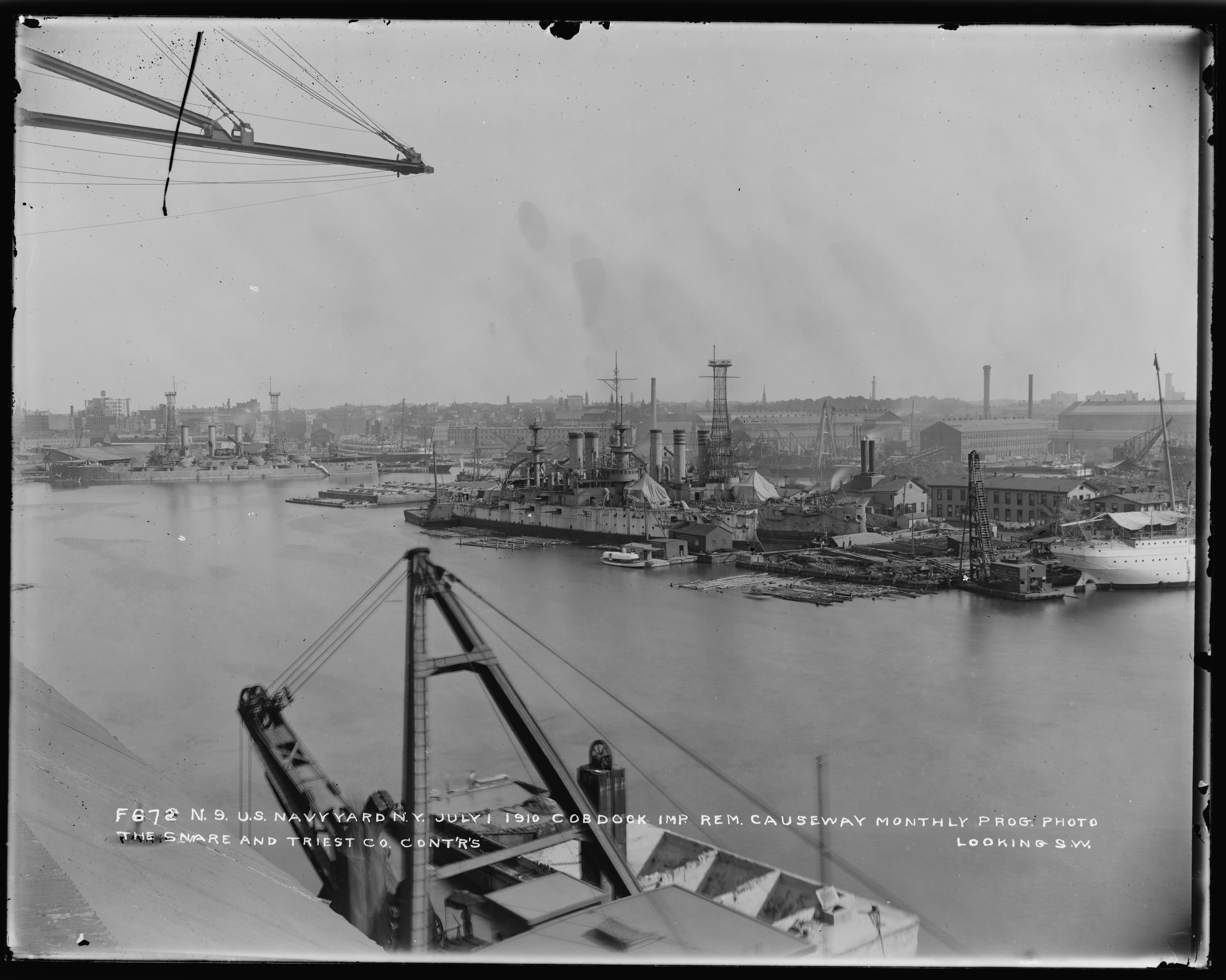 [3150 x 2519]Brooklyn Navy Yard, showing Cob Dock Imp Removal Causeway