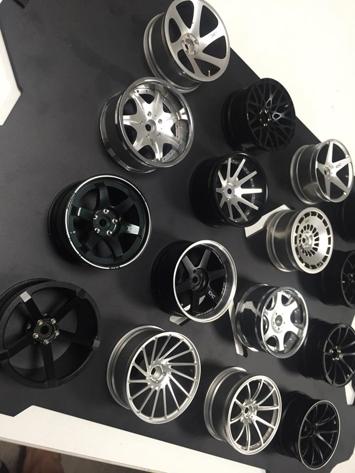 Recently collected drift wheels : r/rccars