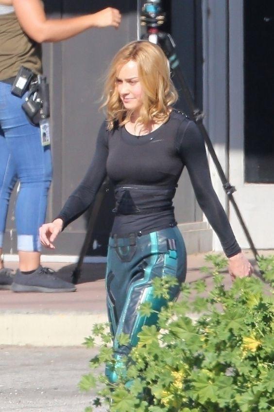 I just love her big perky boobs so much : BrieLarson