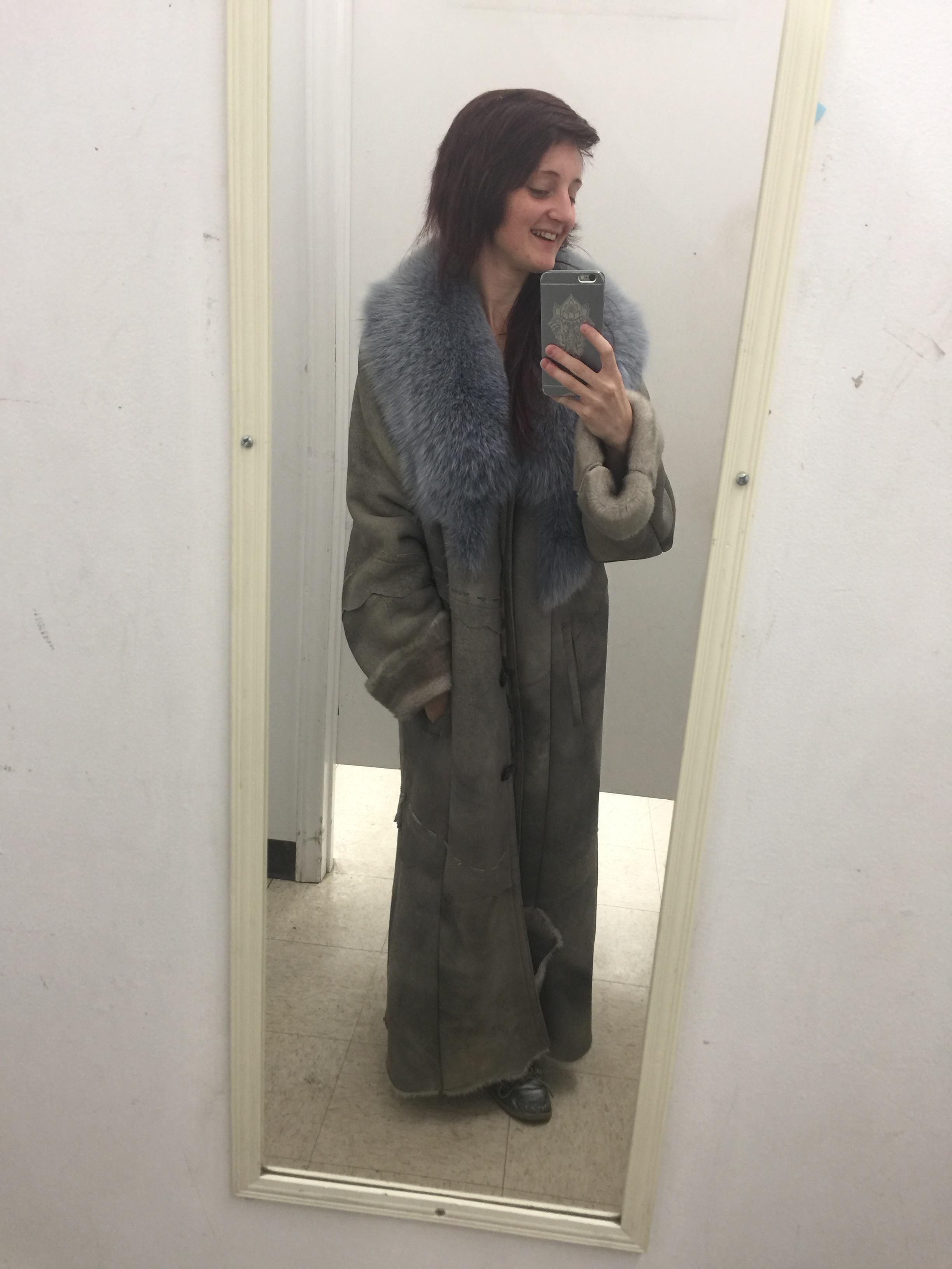 100 fox fur coat 🦊 20. Added to my collection of furs. Now I've just