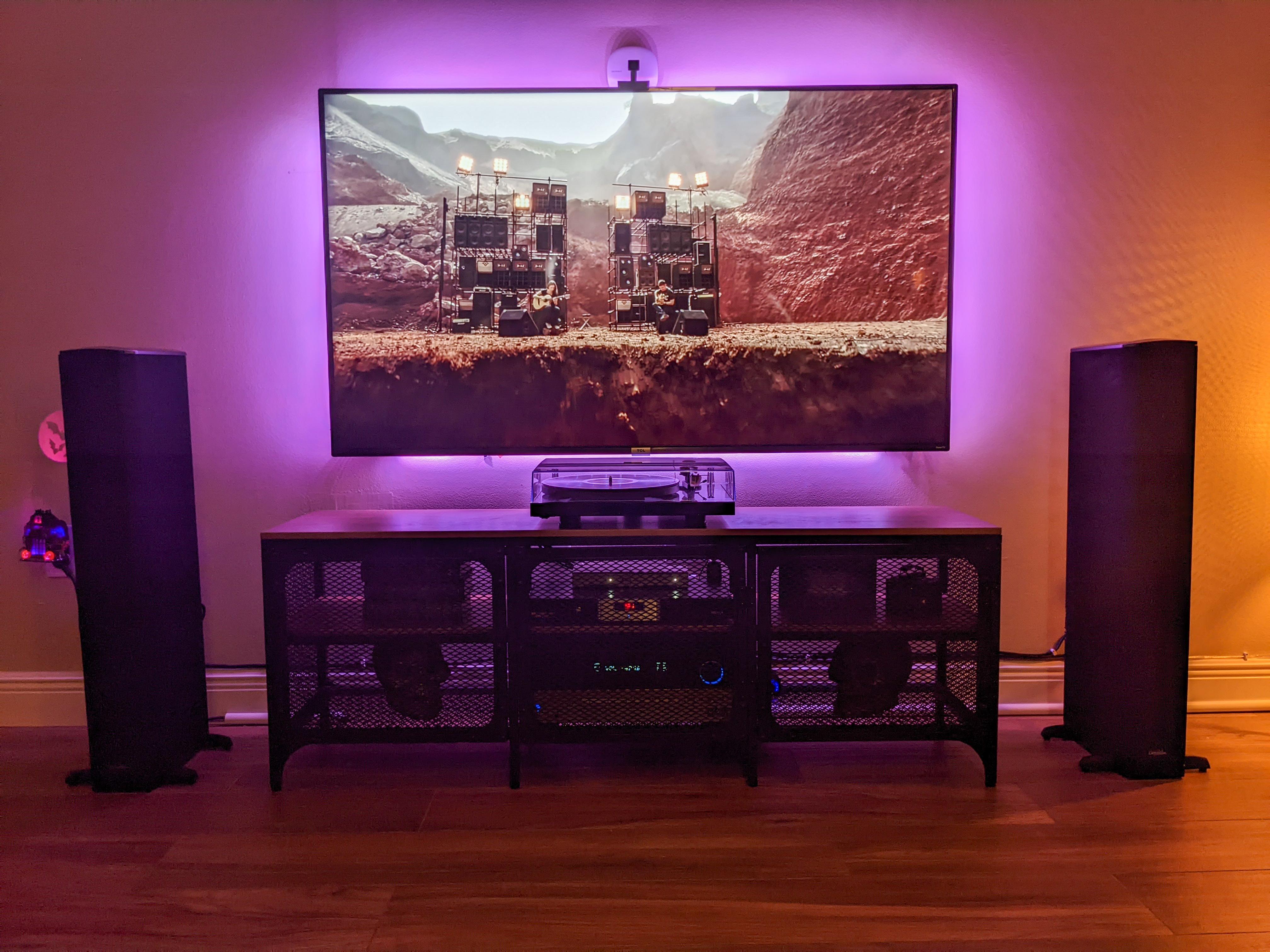 My current set up. It makes me pretty darn happy... and as an added