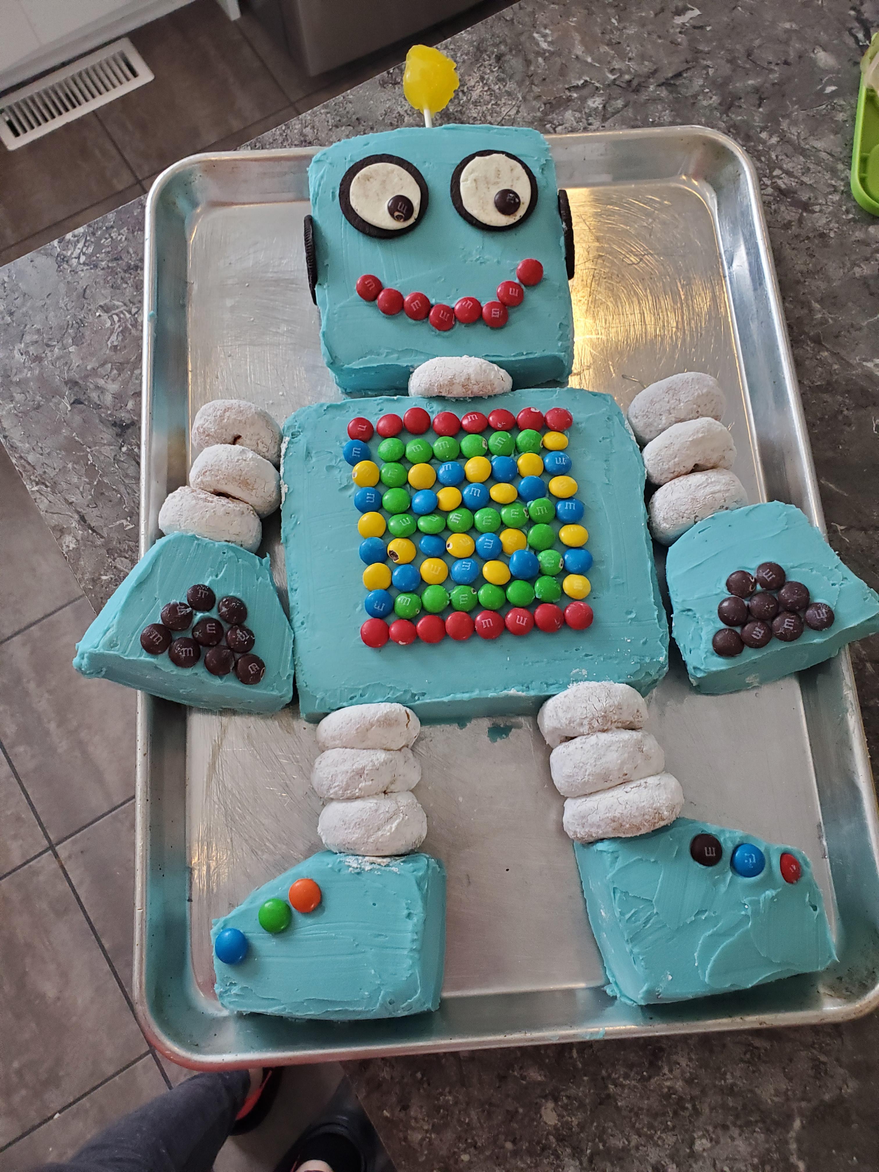 Robot birthday cake (funfetti and american buttercream) r/cakedecorating