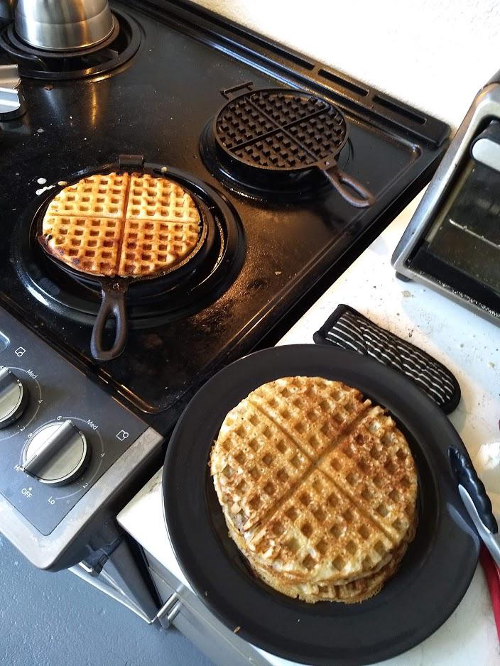 Vegan sourdough cast iron waffles 🧇 r/MeatlessMealPrep