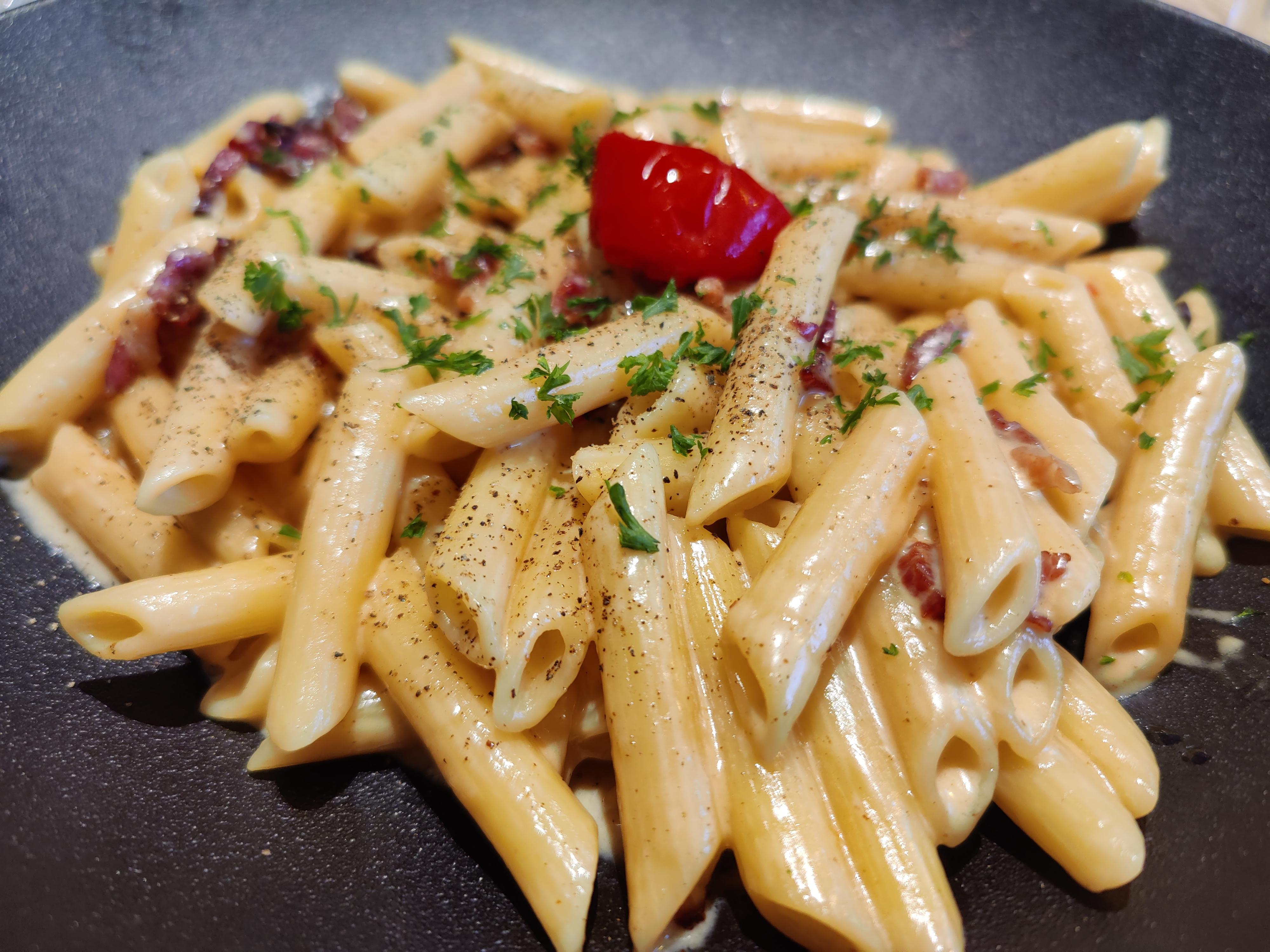 Penne Carbonara. FoodPorn