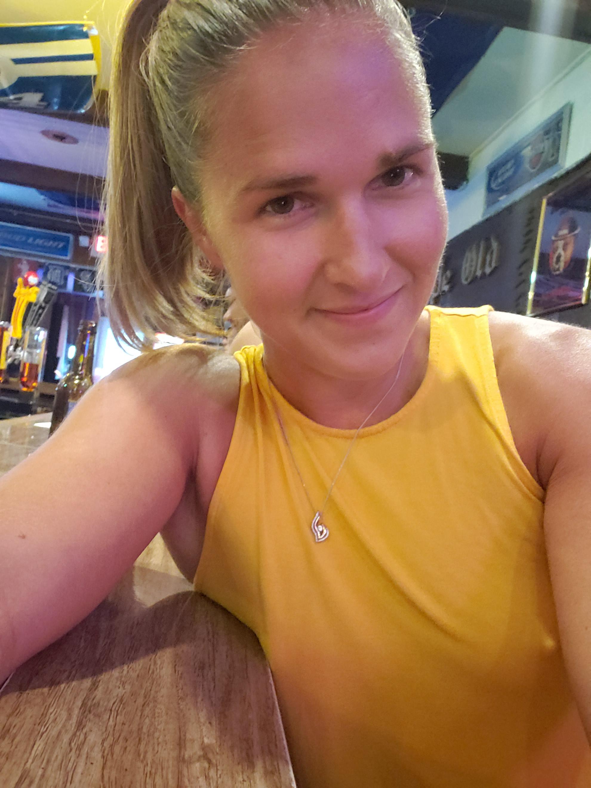 18 best u/thehannaray images on Pholder | Selfie, SFW Next Door Girls