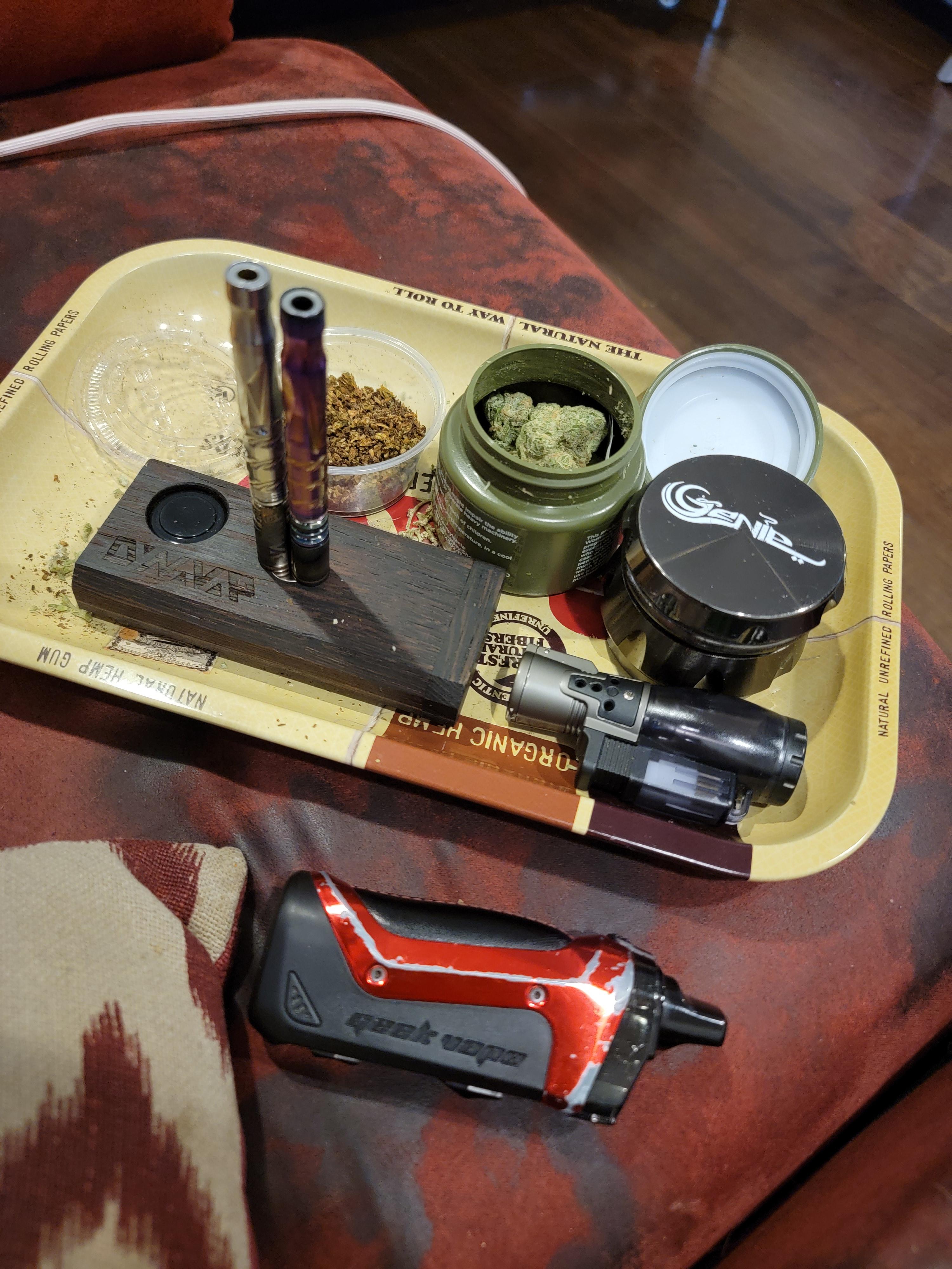 Kids off to school........ just another Monday morning! Flower is