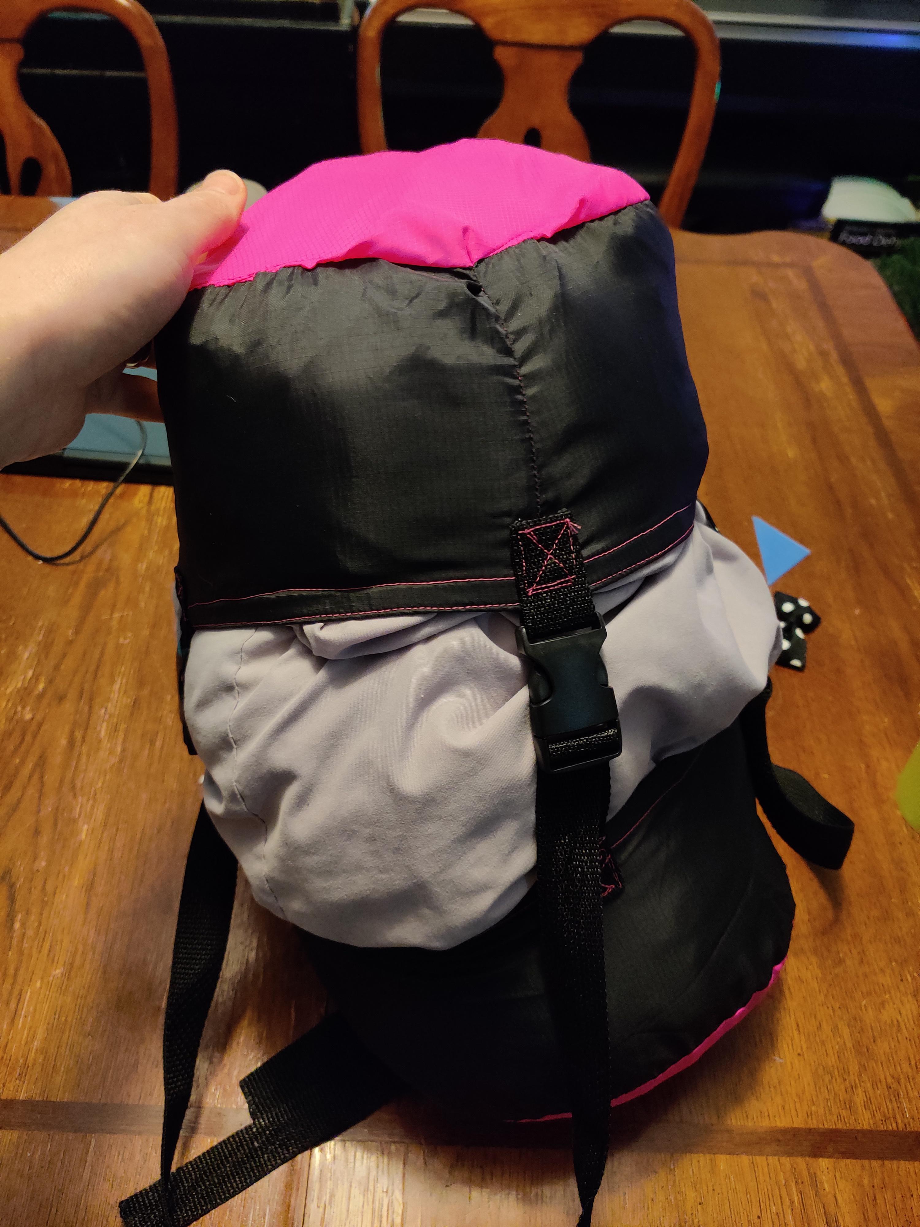 Compression sack thing! Pillow to display..but it massively shrinks my