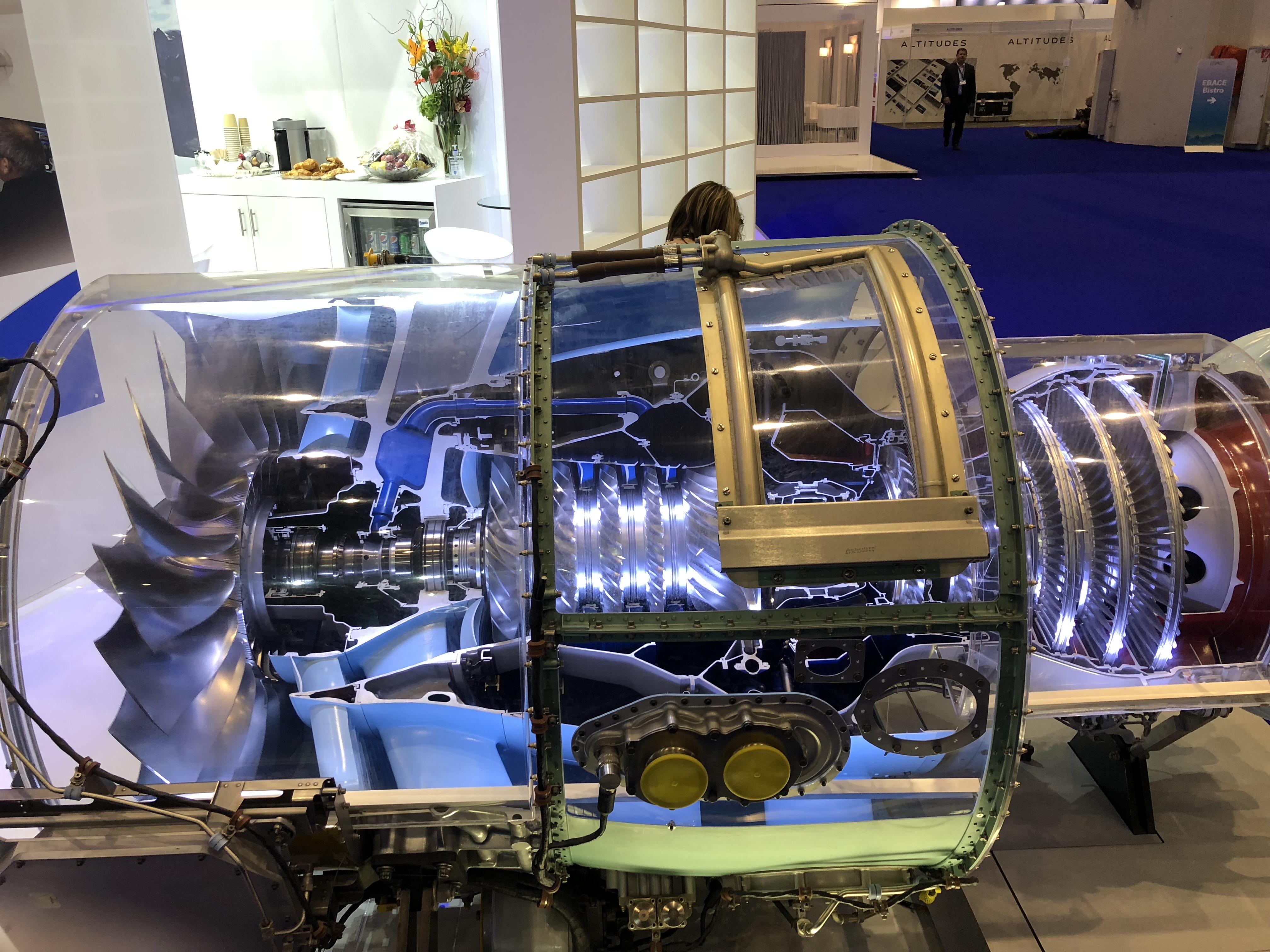 PWC 308C Engine : r/ThingsCutInHalfPorn